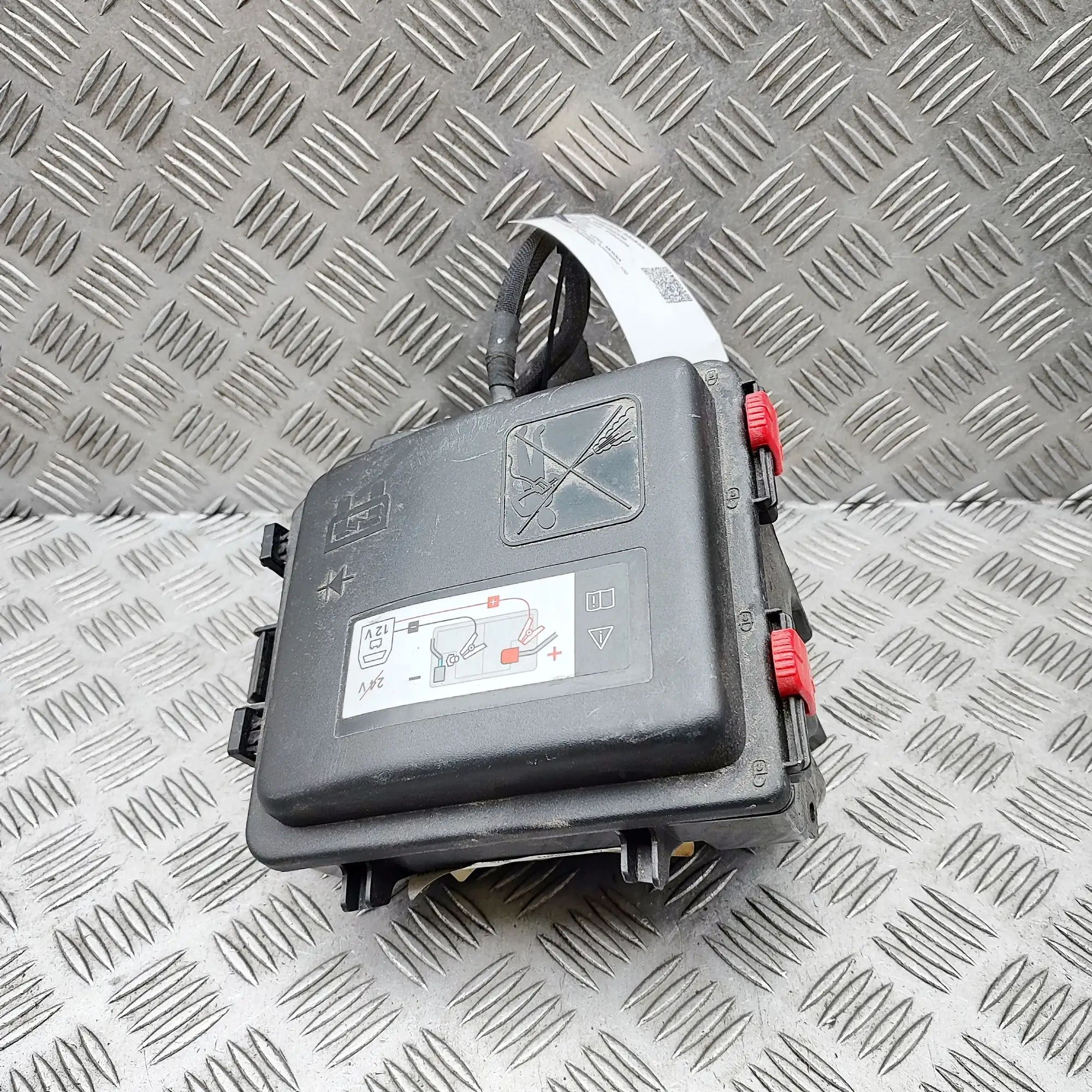 Opel Mokka (B) Fuse Box Module Fuse Box Module — OPEL MOKKA (2020-...) — 98245...
