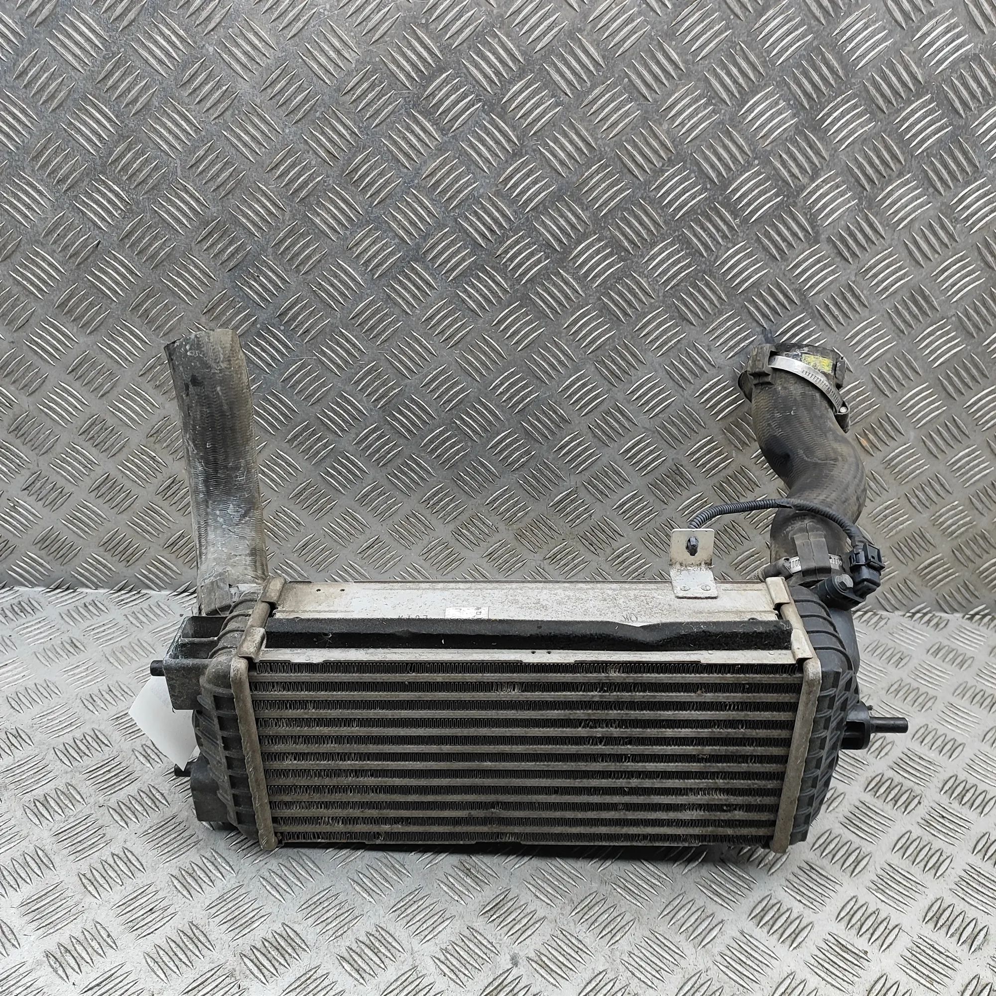 Hyundai Tucson Intercooler radiator Intercooler radiator — HYUNDAI TUCSON (TL, TLE)...