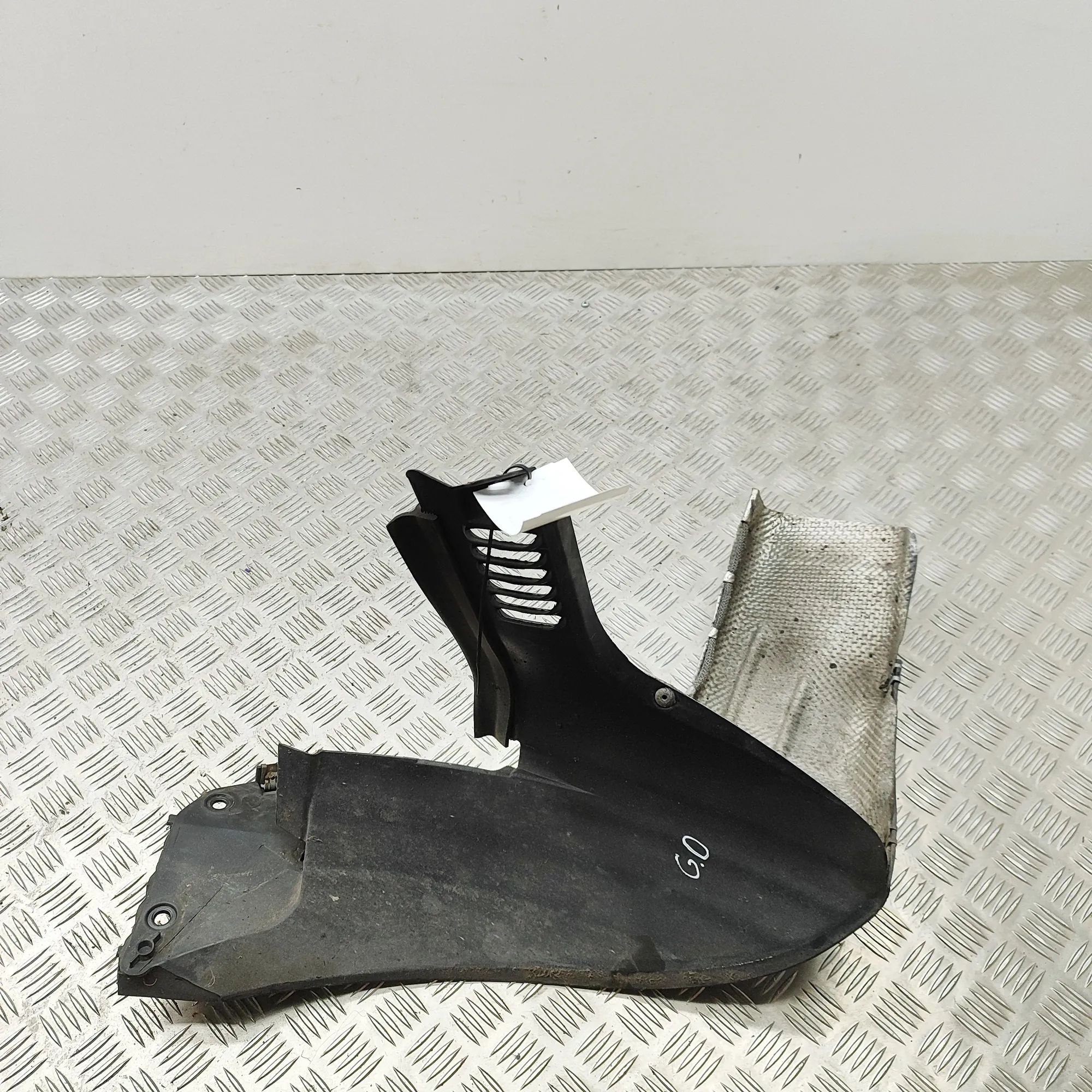 Porsche Boxster (987) Mudguard — rear right Mudguard — rear right — PORSCHE BOXSTER (987) (...