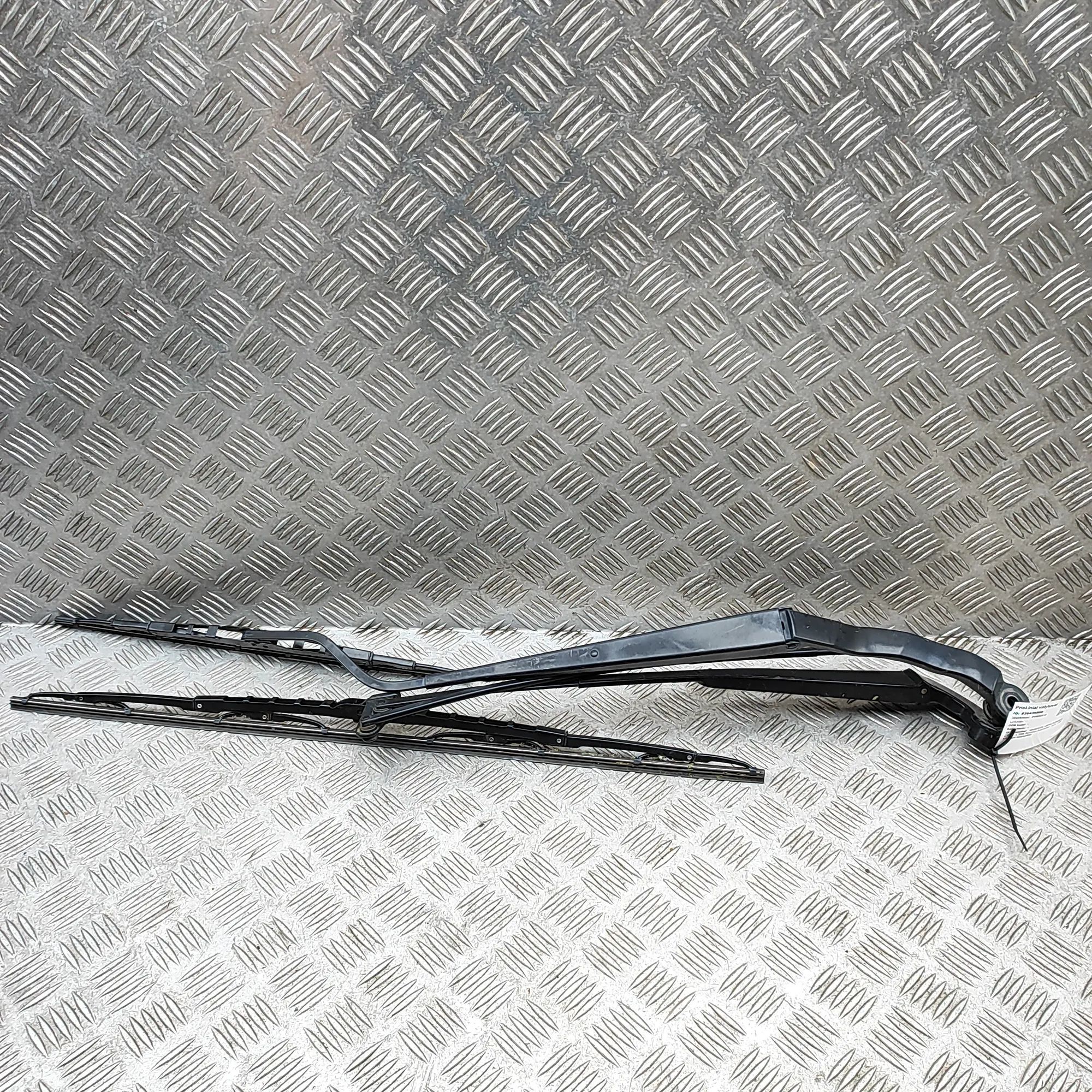 Maserati GranTurismo / GranCabrio Front Wiper Arms Front Wiper Arms — MASERATI GRAN (TURISMO) (200...
