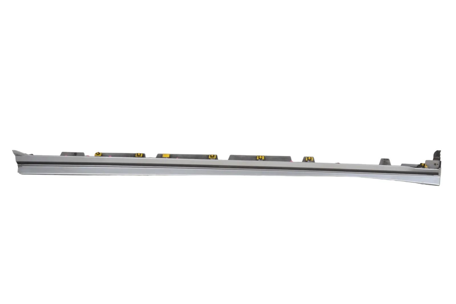 Hyundai Ioniq 5 Left Side Plastic Sideskirt Cover Left Side Plastic Sideskirt Cover — HYUNDAI ION...