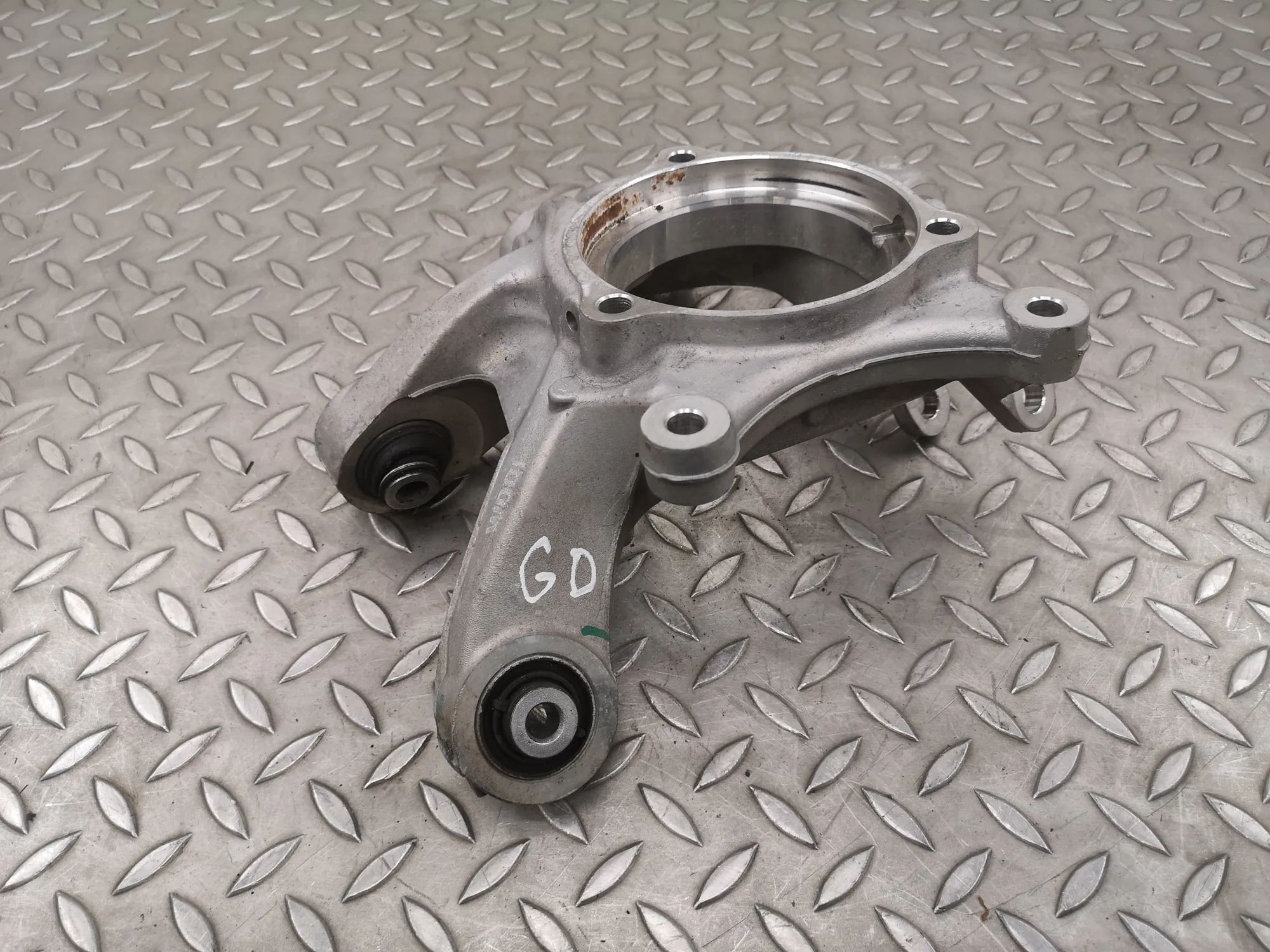 Kia EV6 Rear Right Wheel Hub Rear Right Wheel Hub — KIA EV6 (CV) (2021-...) ...