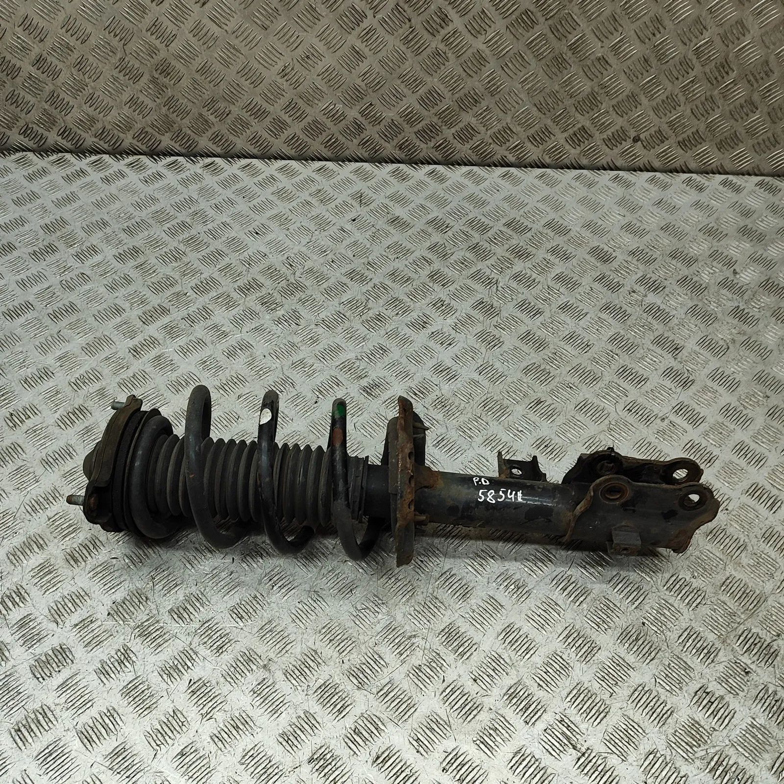 Hyundai Tucson Shock absorber — front right Shock absorber — front right — HYUNDAI TUCSON (...