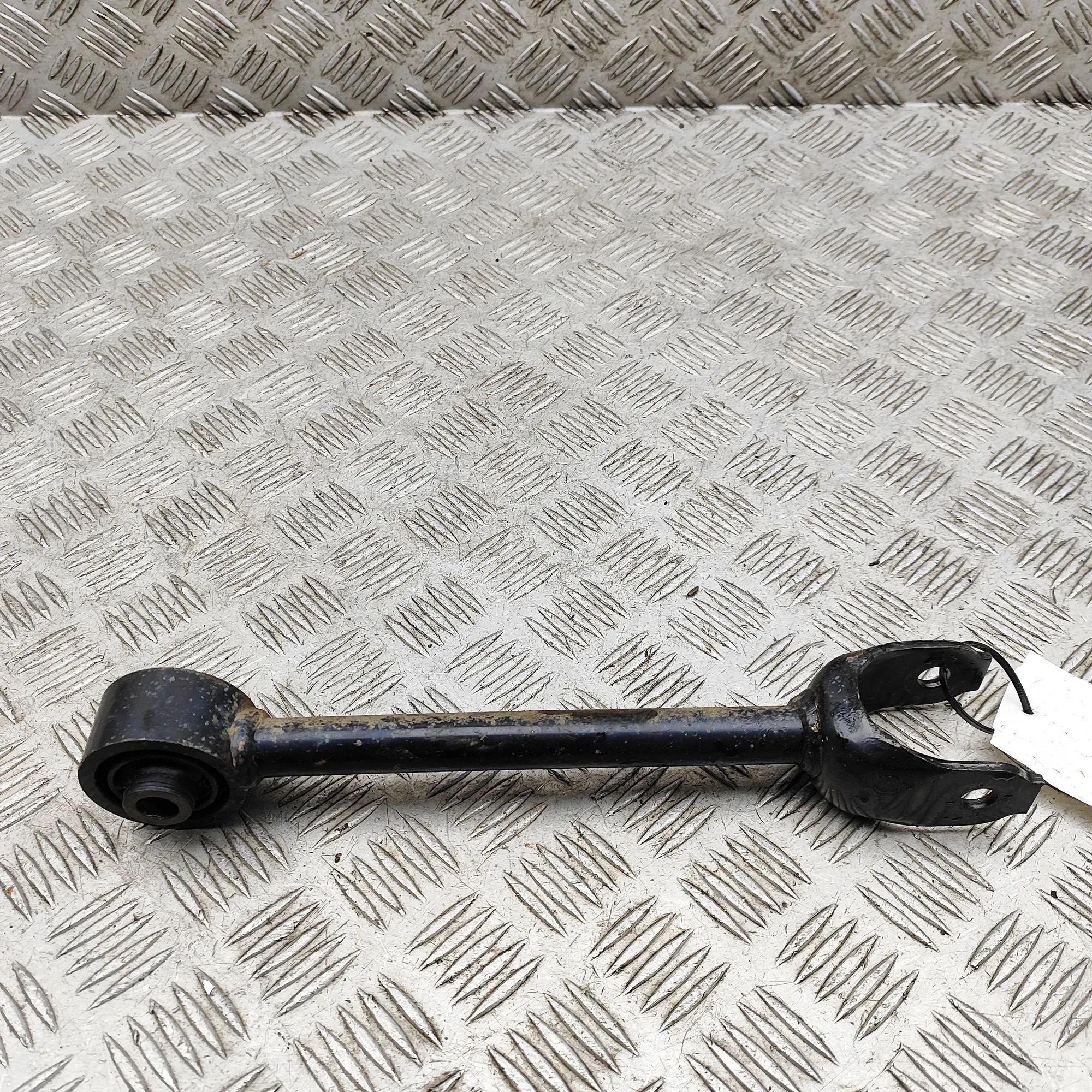 Lexus NX Control arm — rear left Control arm — rear left — LEXUS NX (II _A2_, _H...