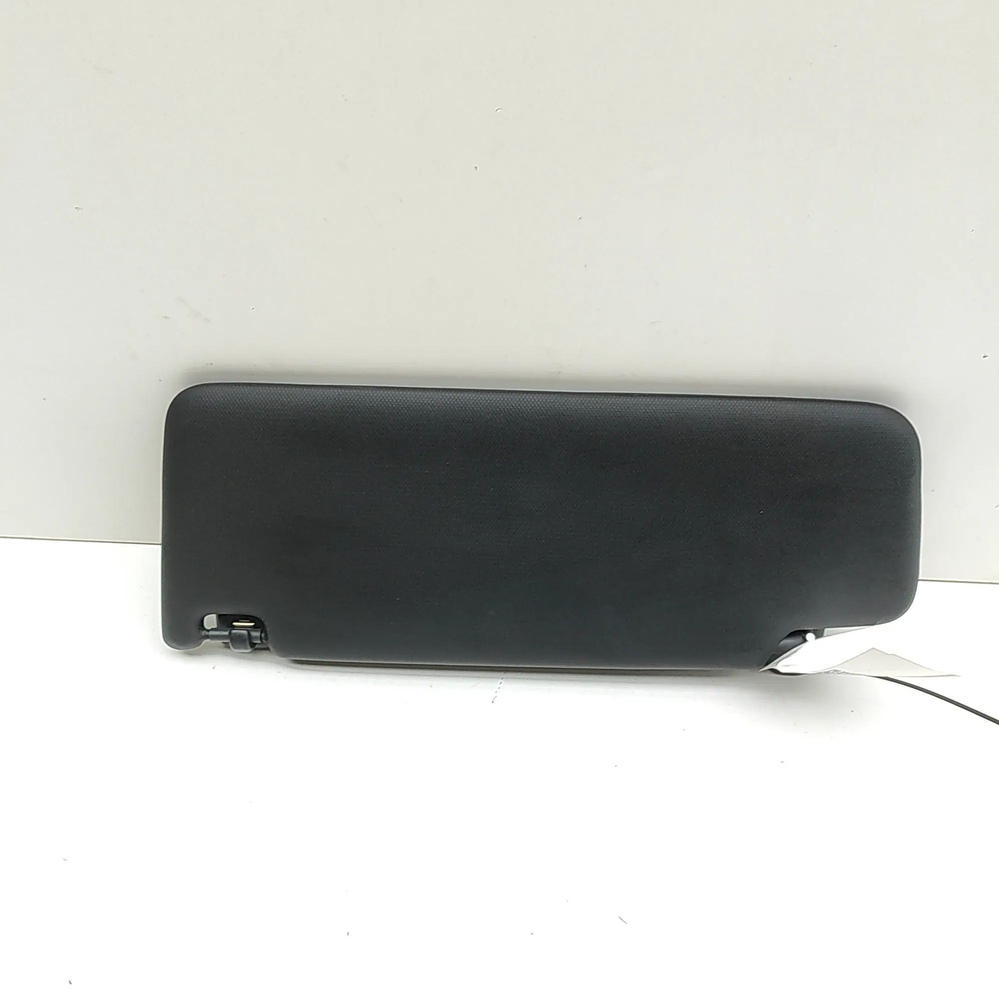 Audi Q5 (GU) Sun visor — right Sun visor — right — AUDI Q5 (GUB) (2025-...) — ...