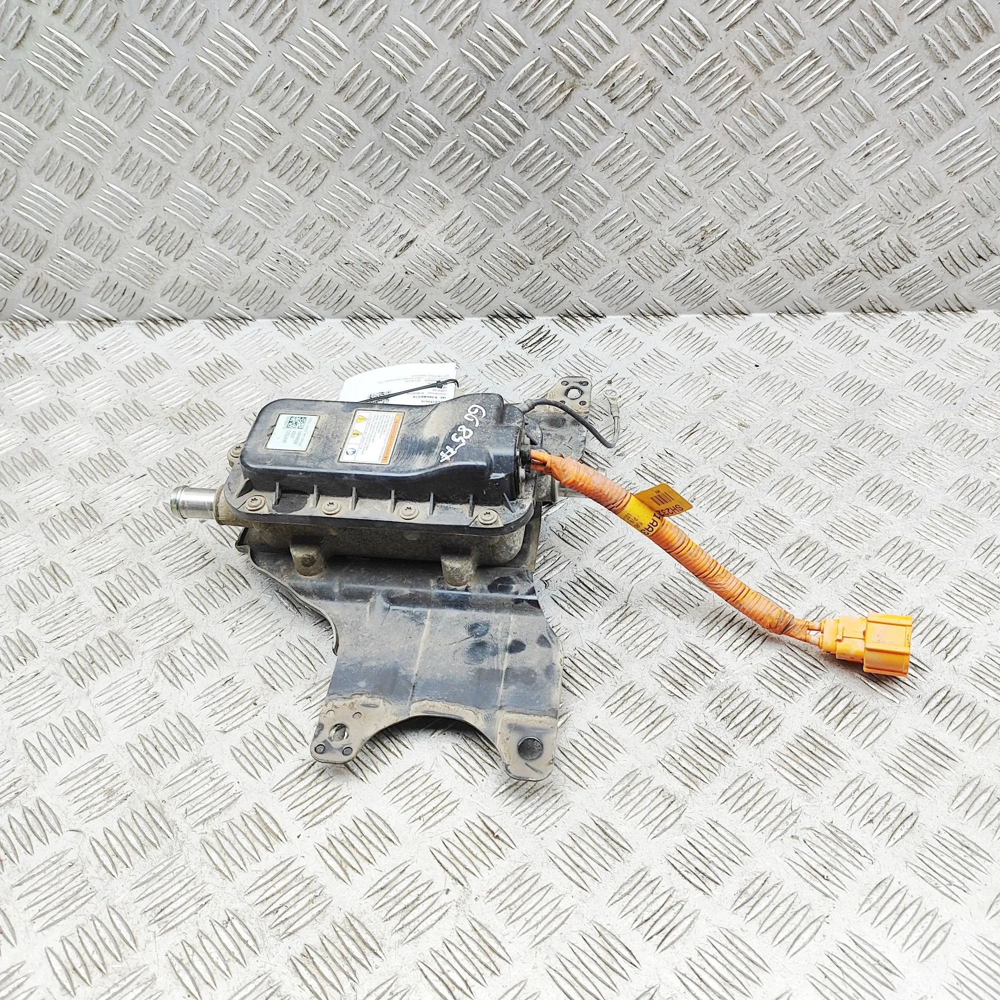 Hyundai Kona Battery Cooling Radiator Battery Cooling Radiator — HYUNDAI KONA (2017-....