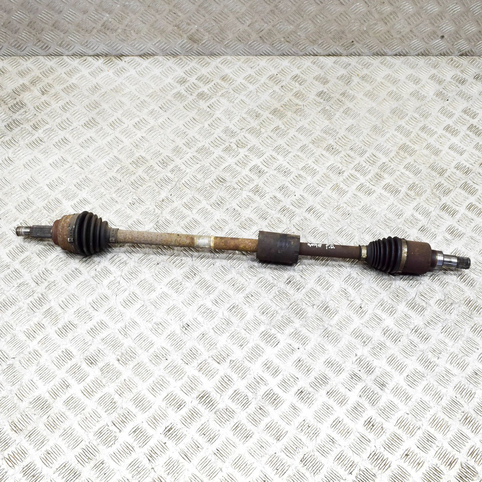 Ford Fiesta Front Right Driveshaft Front Right Driveshaft — FORD FIESTA (VII) (201...