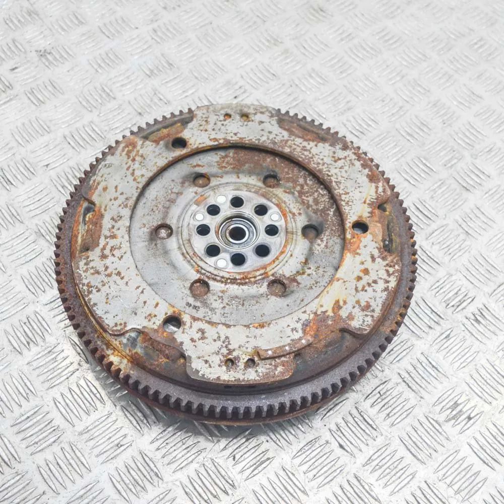 Iveco Daily hooratas Flywheel — IVECO DAILY (VI Flatbed) (2014-...)
...
