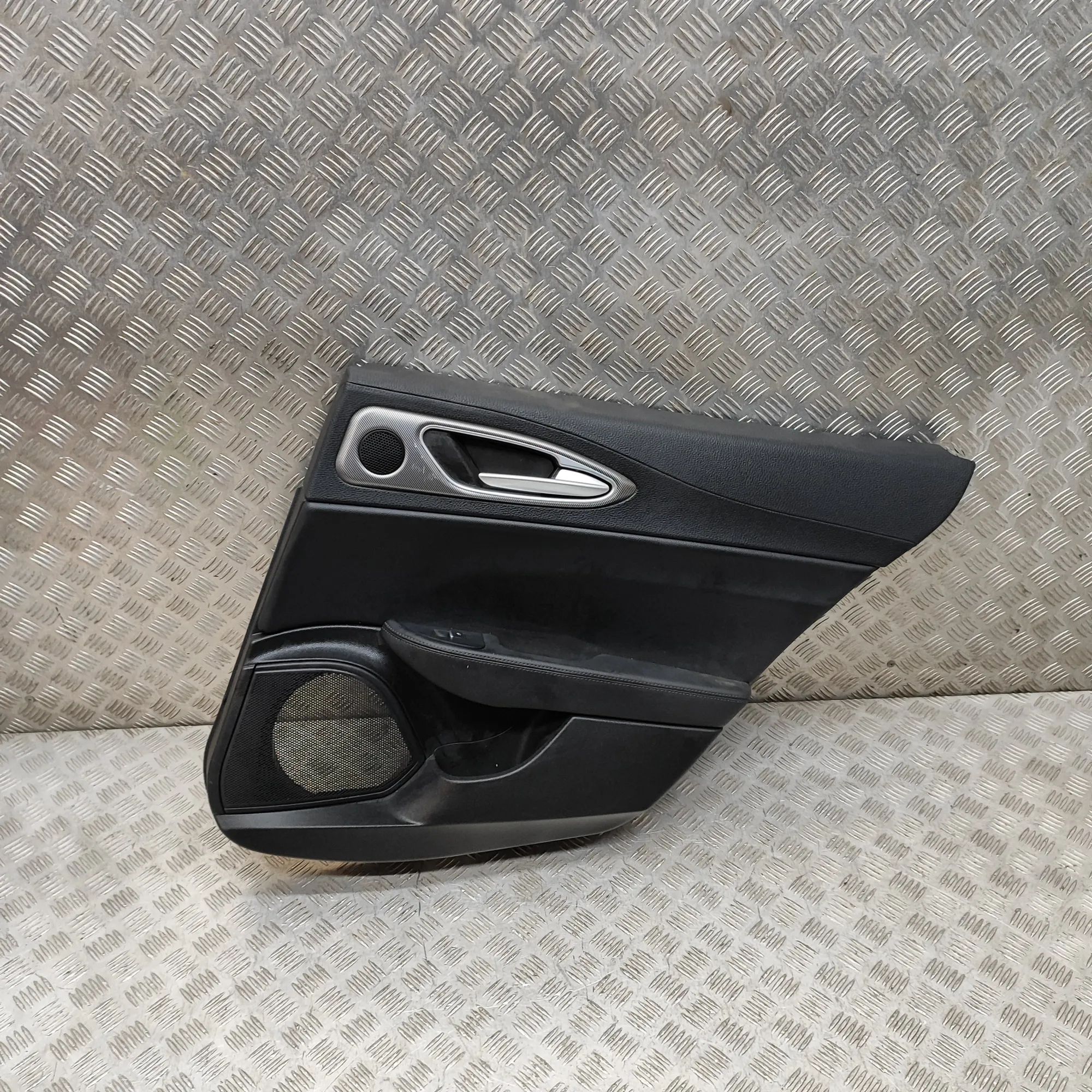 Alfa-Romeo Giulia (952) Rear Right Door Panel Rear Right Door Panel — ALFA ROMEO GIULIA (952_...
