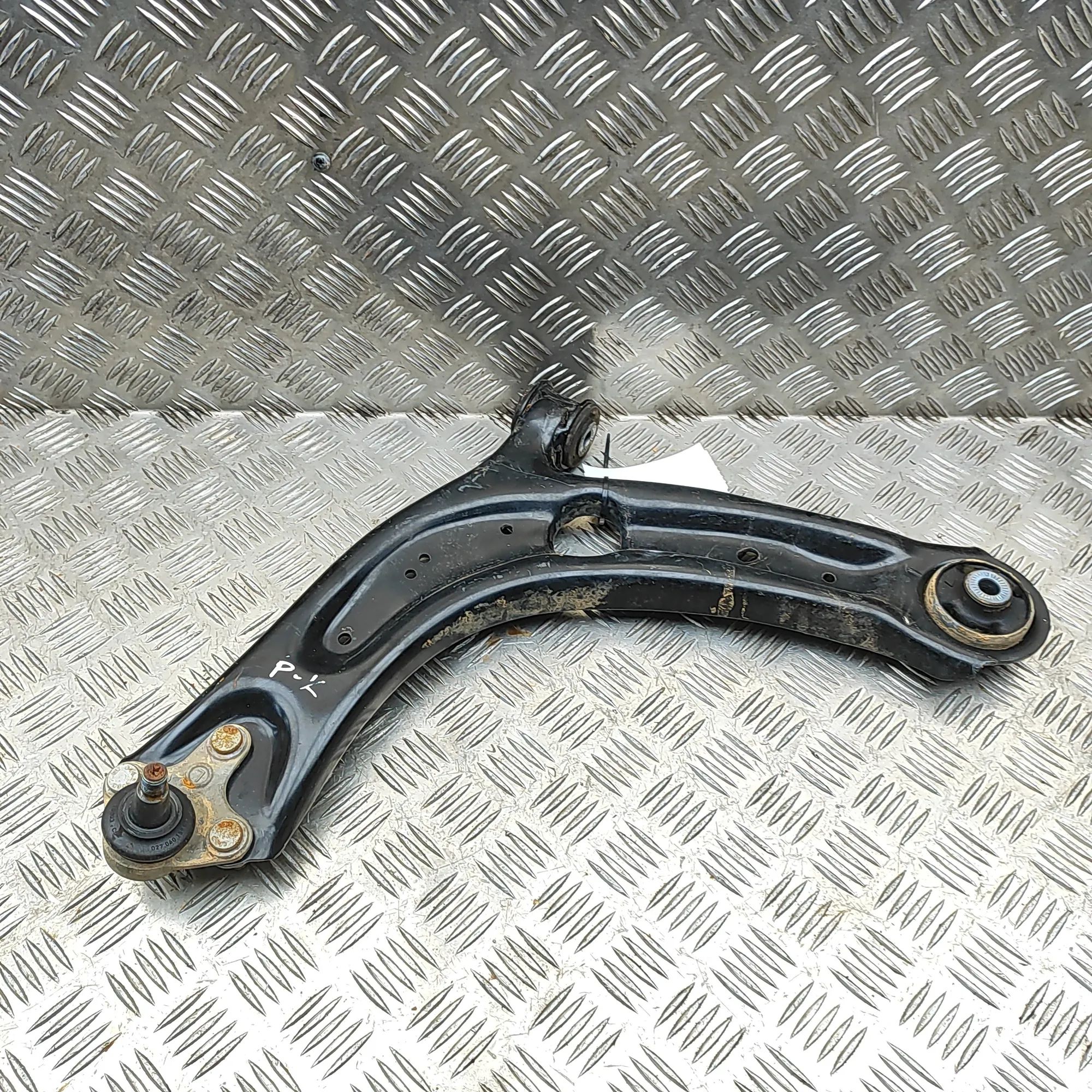 Audi Q3 (F3) Front Left Lower Control Arm Front Left Lower Control Arm — AUDI Q3 (F3) (20...