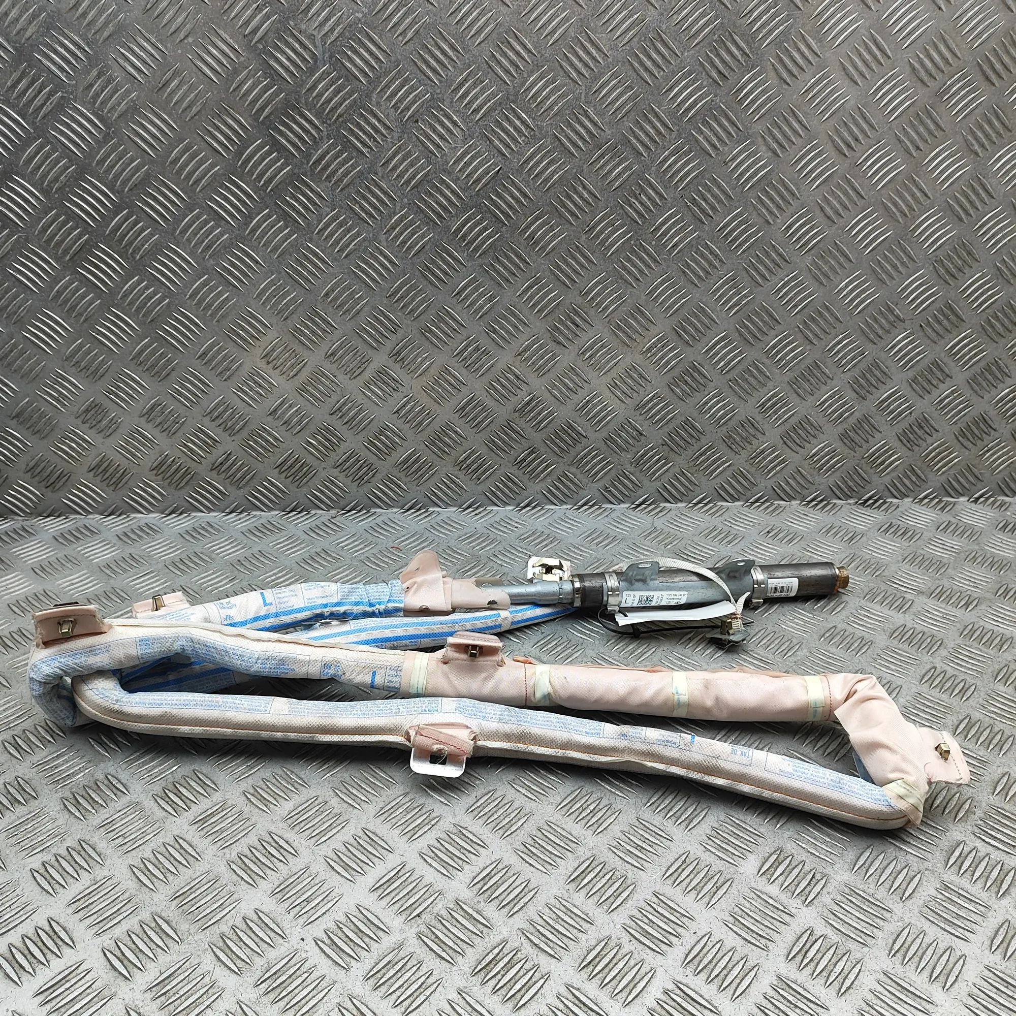 Porsche Cayenne Left Side Roof Safety Curtain SRS Left Side Roof Safety Curtain SRS — PORSCHE CAY...