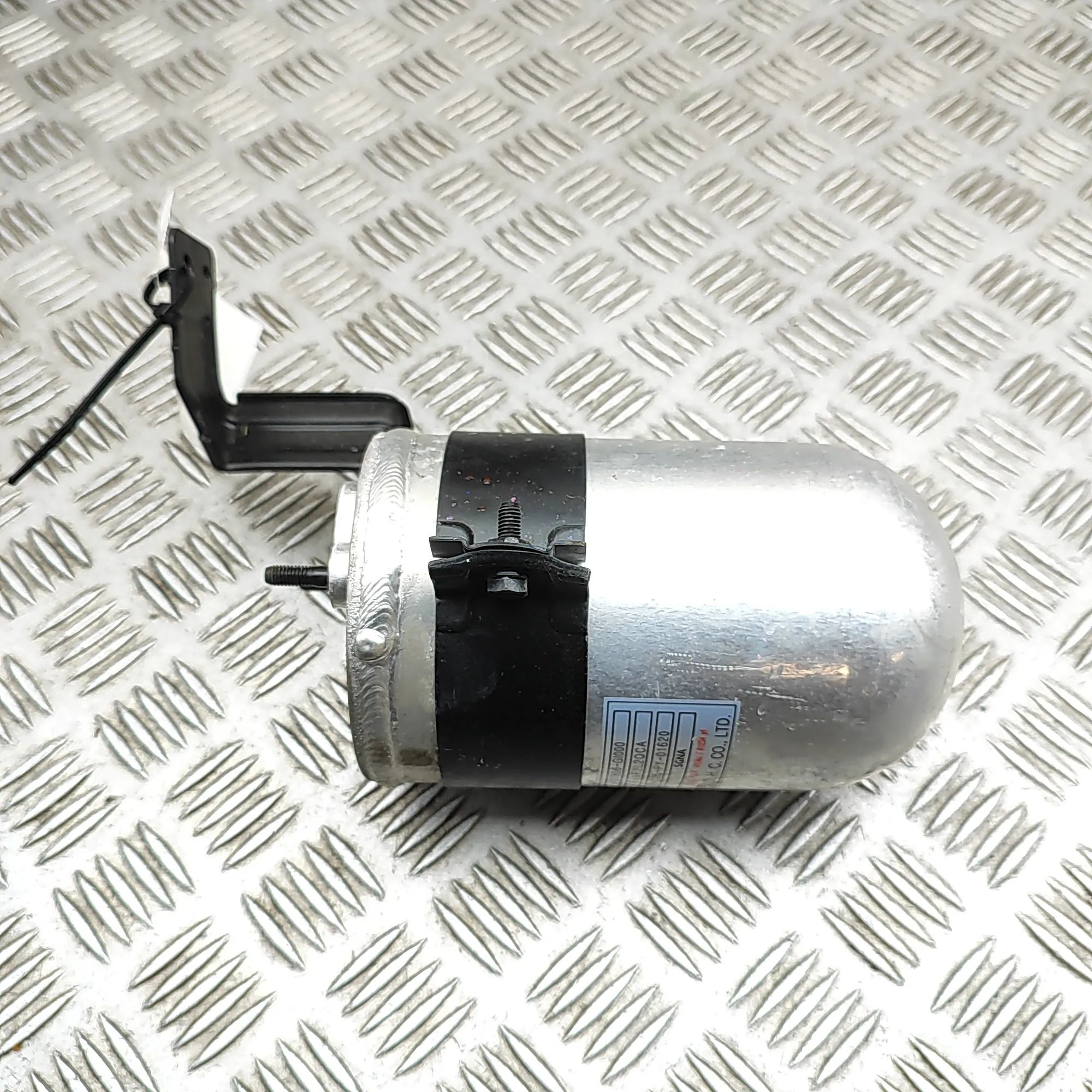 Hyundai Kona Air-conditioning receiver-drier Air-conditioning receiver-drier — HYUNDAI KONA ...