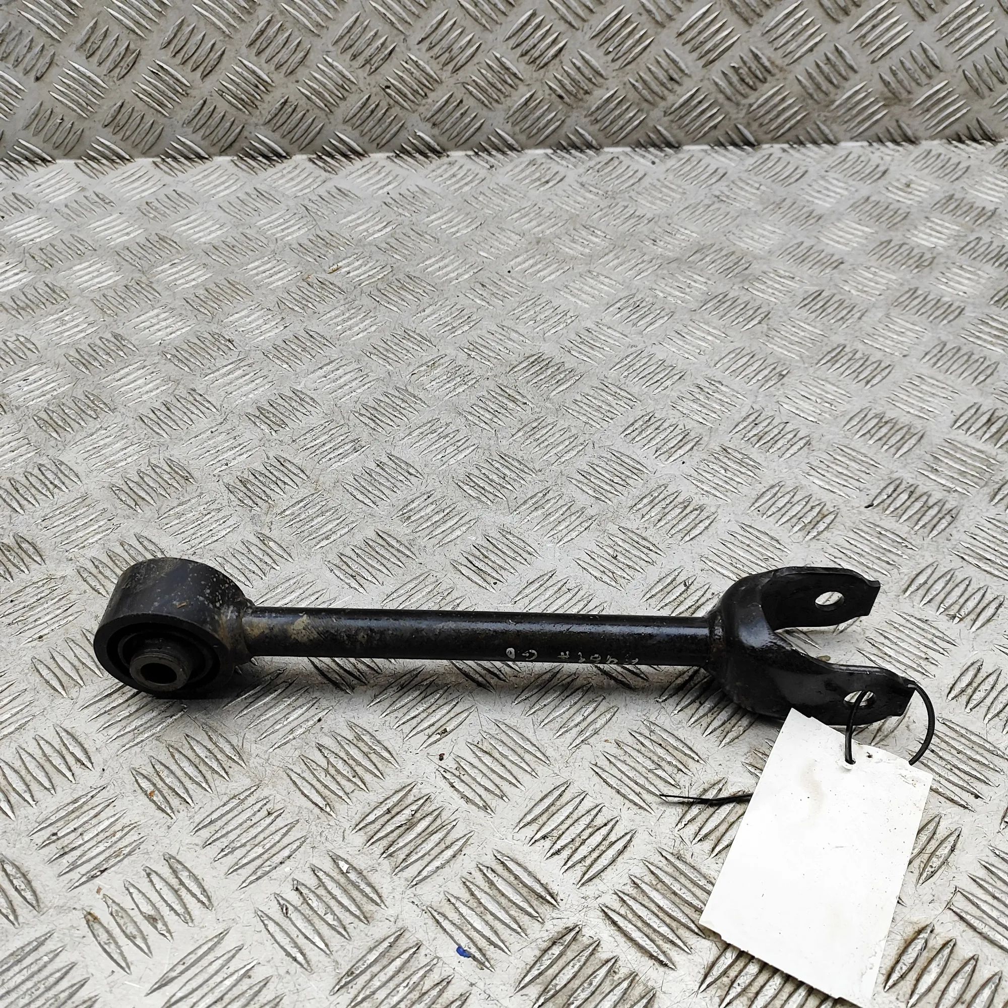 Lexus NX Control arm — rear right Control arm — rear right — LEXUS NX (II _A2_, _...