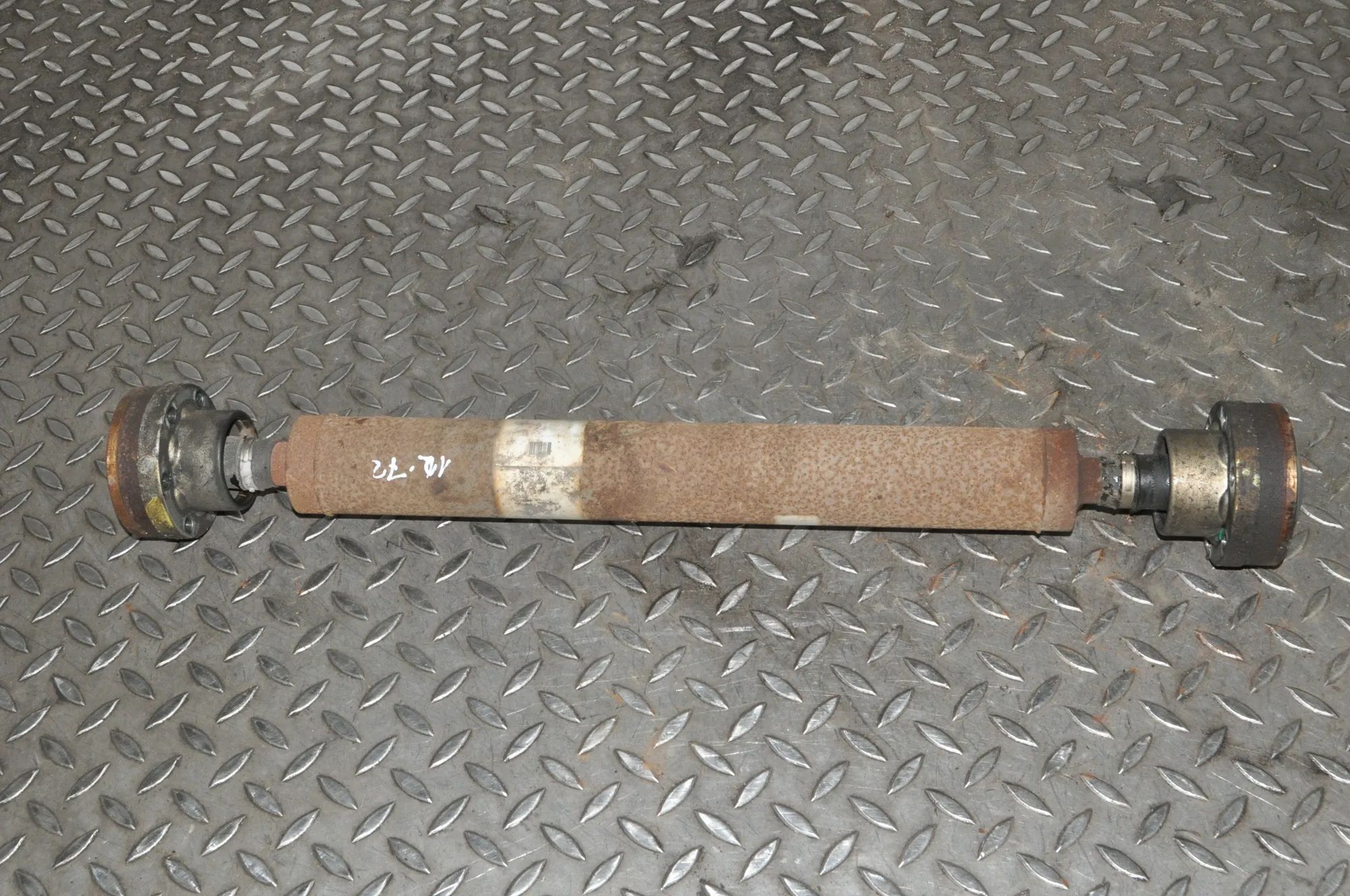 Jeep Grand Cherokee (WK) Gearbox Short Propshaft Gearbox Short Propshaft — JEEP GRAND CHEROKEE (...
