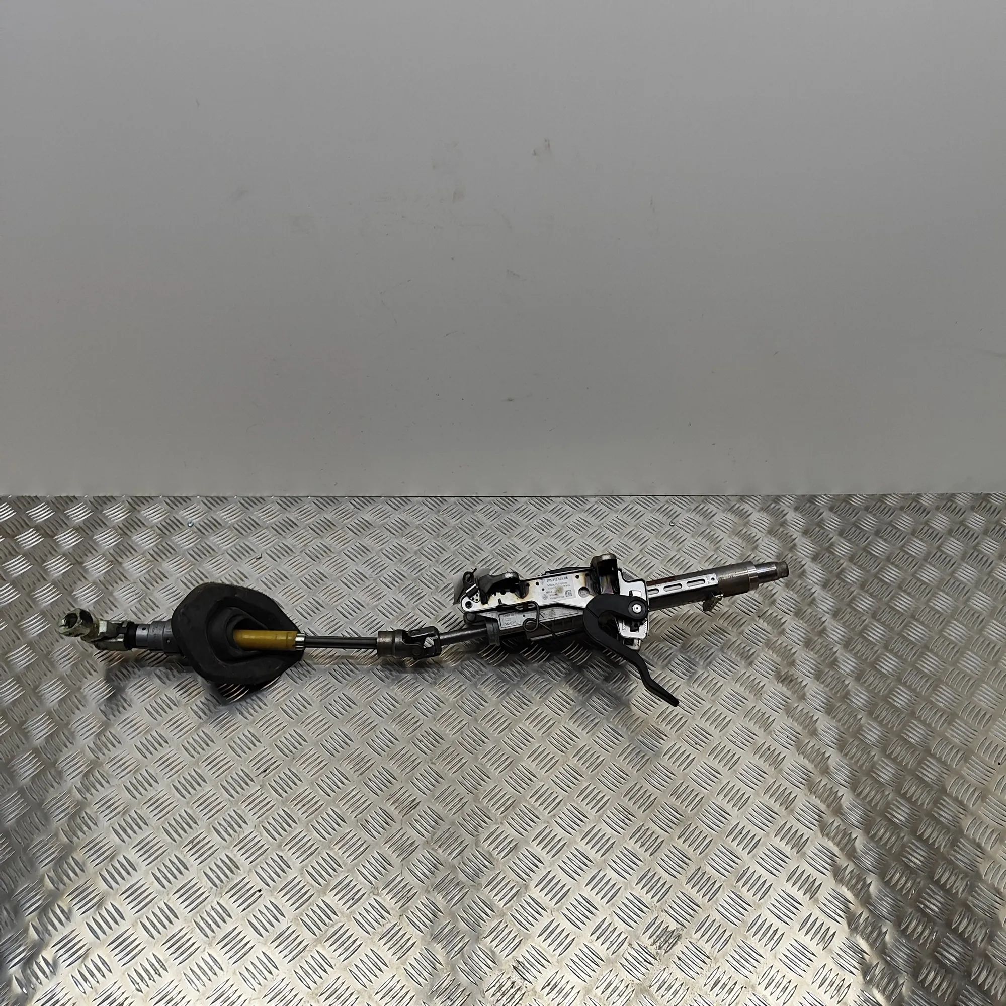Porsche Cayenne Steering Column Mechanism Steering Column Mechanism — PORSCHE CAYENNE (92...