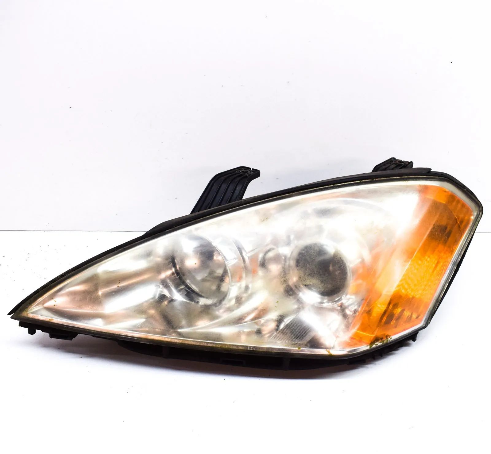 Ssangyong Kyron Front Left Headlight Front Left Headlight — SSANGYONG KYRON (2005-20...