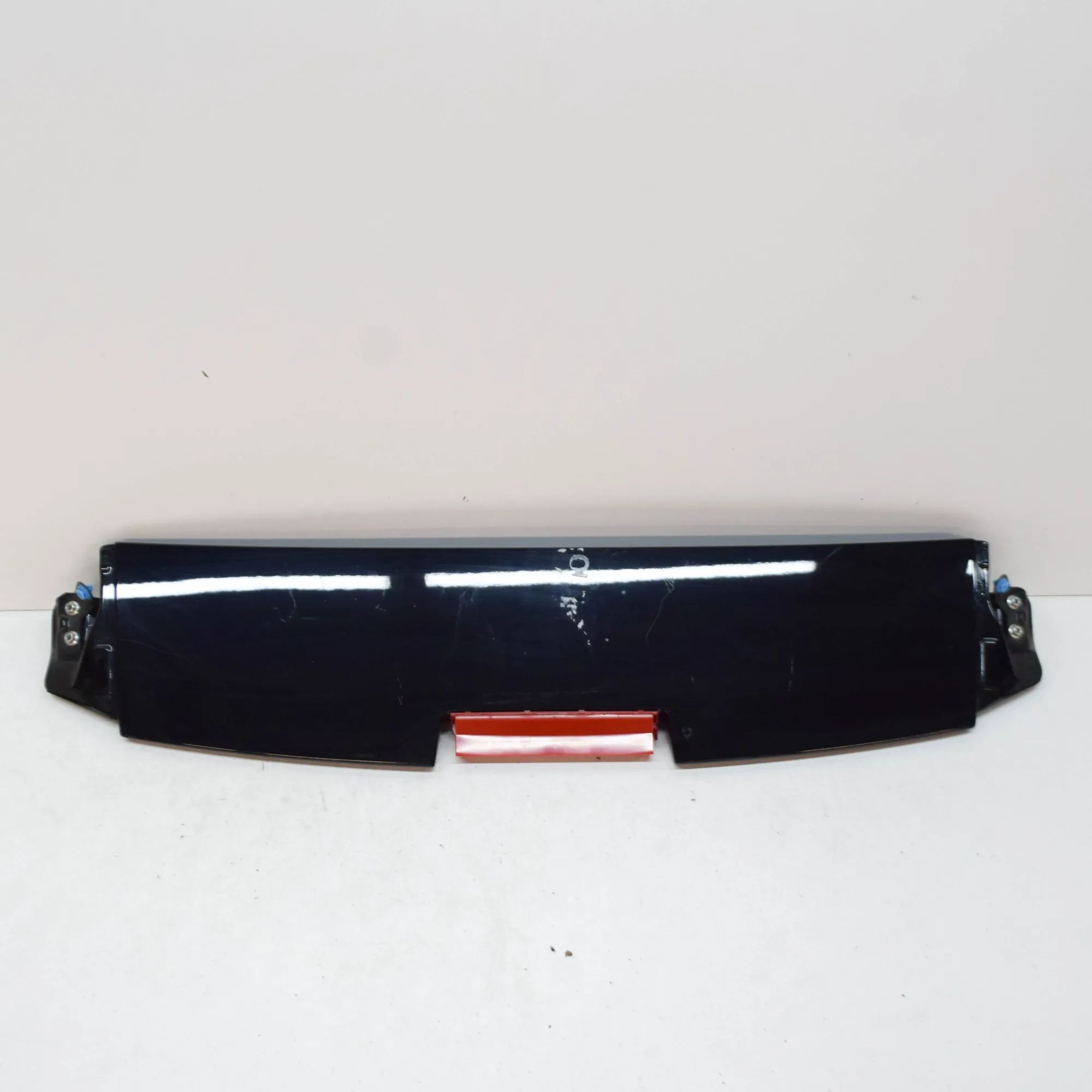 Nissan Leaf Tailgate Bootlid Spoiler Tailgate Bootlid Spoiler — NISSAN LEAF (ZE1) (2...