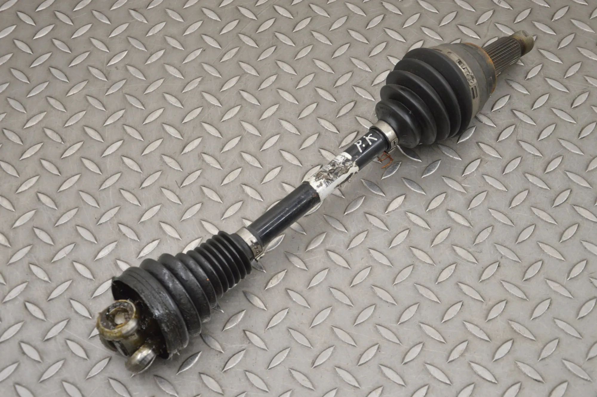 BMW X5 (F15) Front Left Driveshaft Front Left Driveshaft — BMW X5 (F15, F85) (2012...