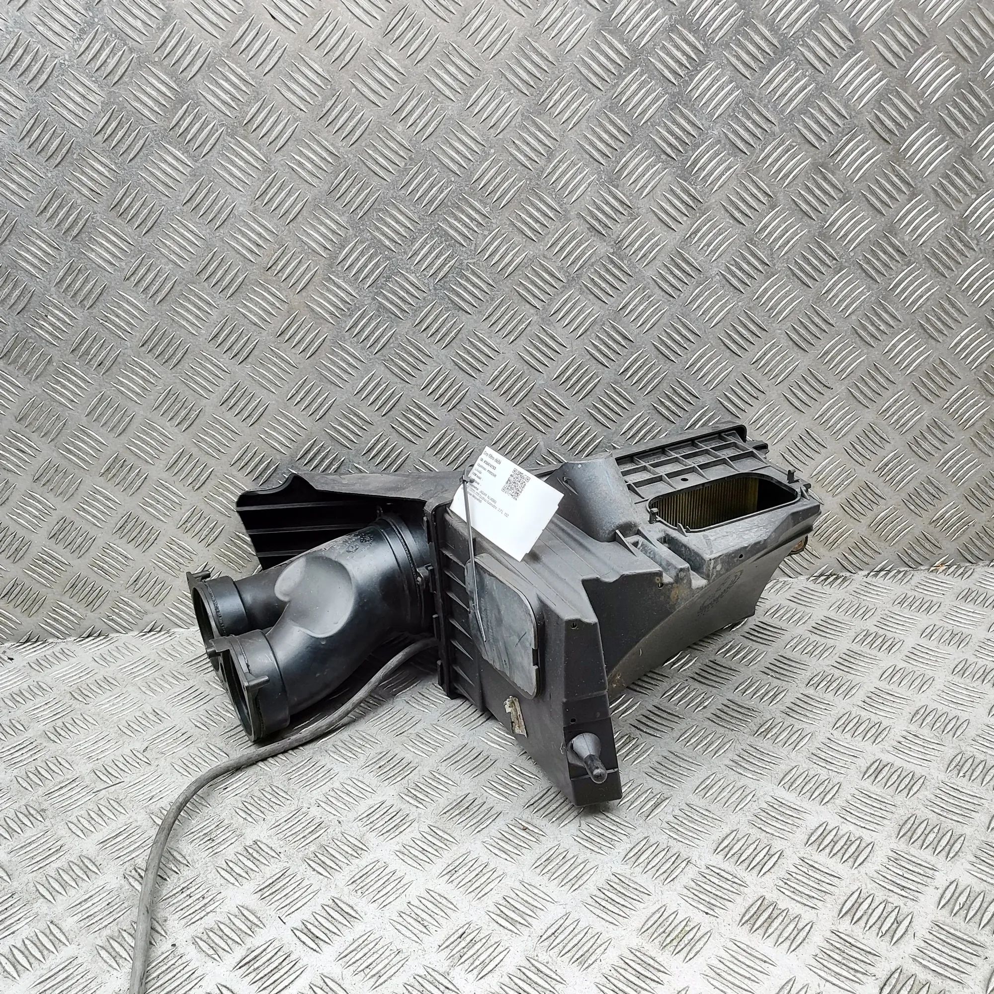 Jaguar XJ Воздухоочиститель  Air Filter Box — JAGUAR XJ (X350) (2003-2009) —...