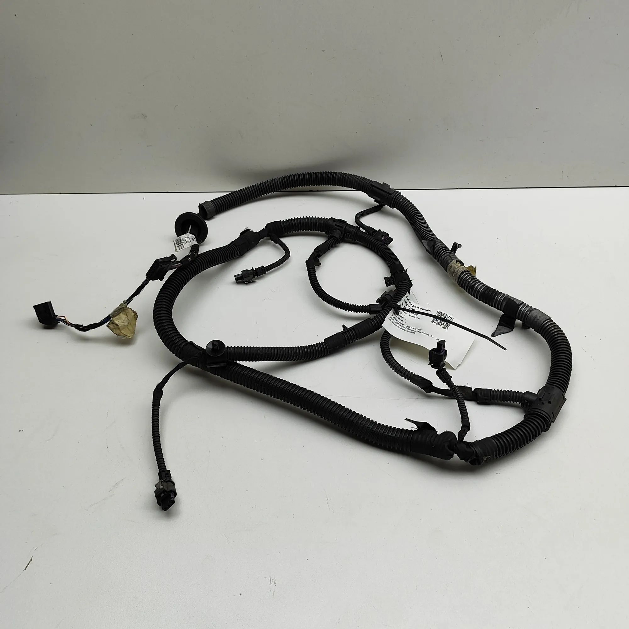 Audi Q3 (8U) Rear Parking Sensor Wiring Loom Rear Parking Sensor Wiring Loom — AUDI Q3 (8U) ...