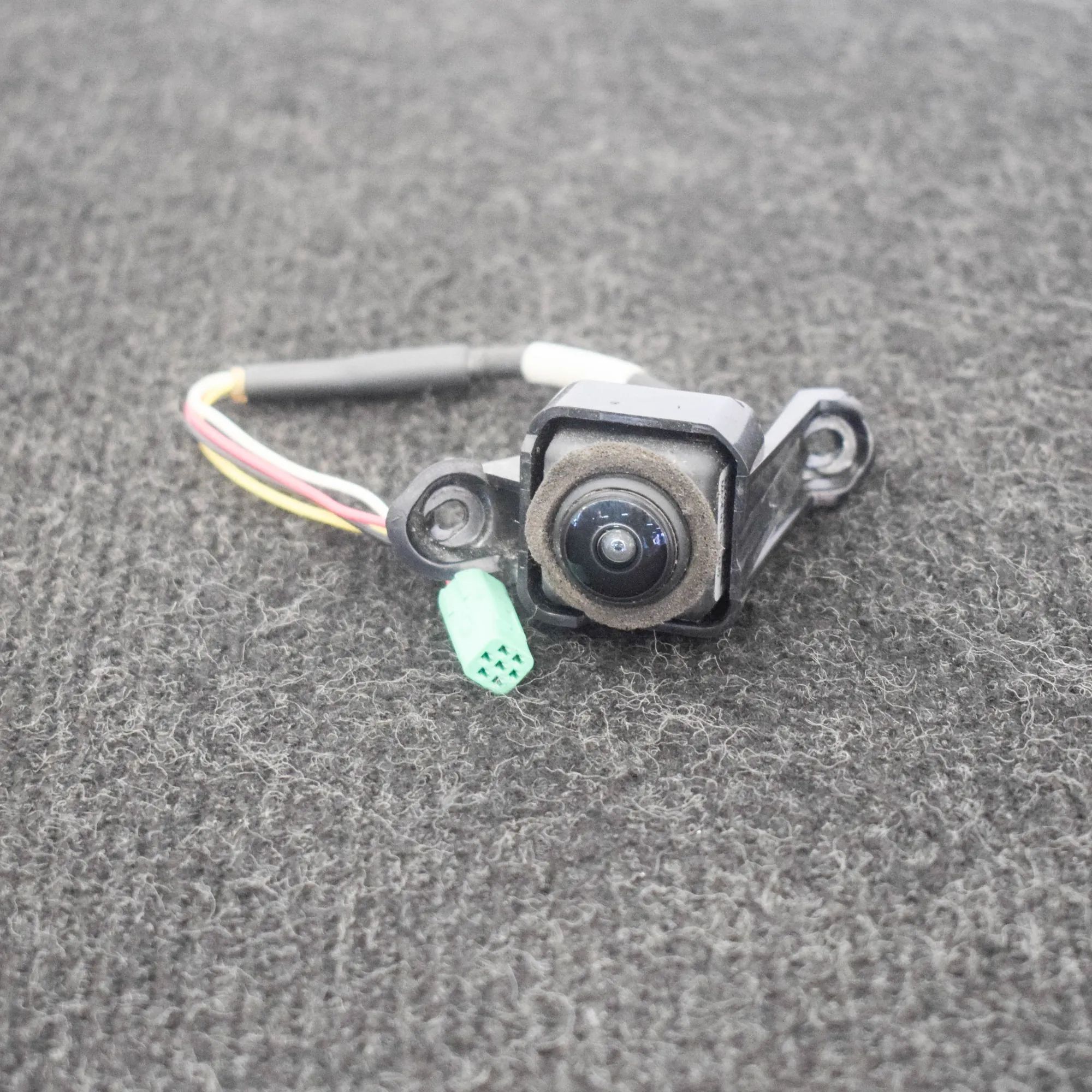 Nissan Juke Camera — front Camera — front — NISSAN JUKE (F15) (2010-...) —...