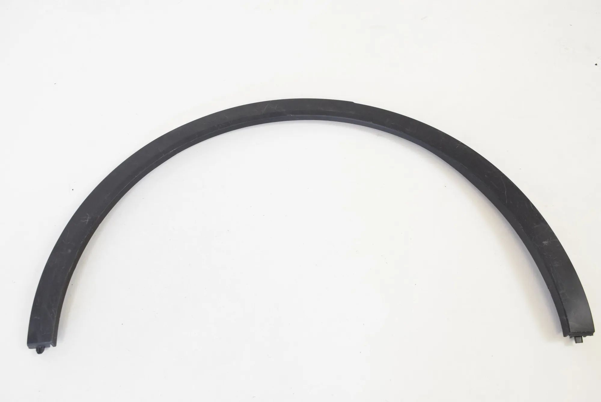 Porsche Cayenne Wheel arch trim — rear right Wheel arch trim — rear right — PORSCHE CAYENNE ...