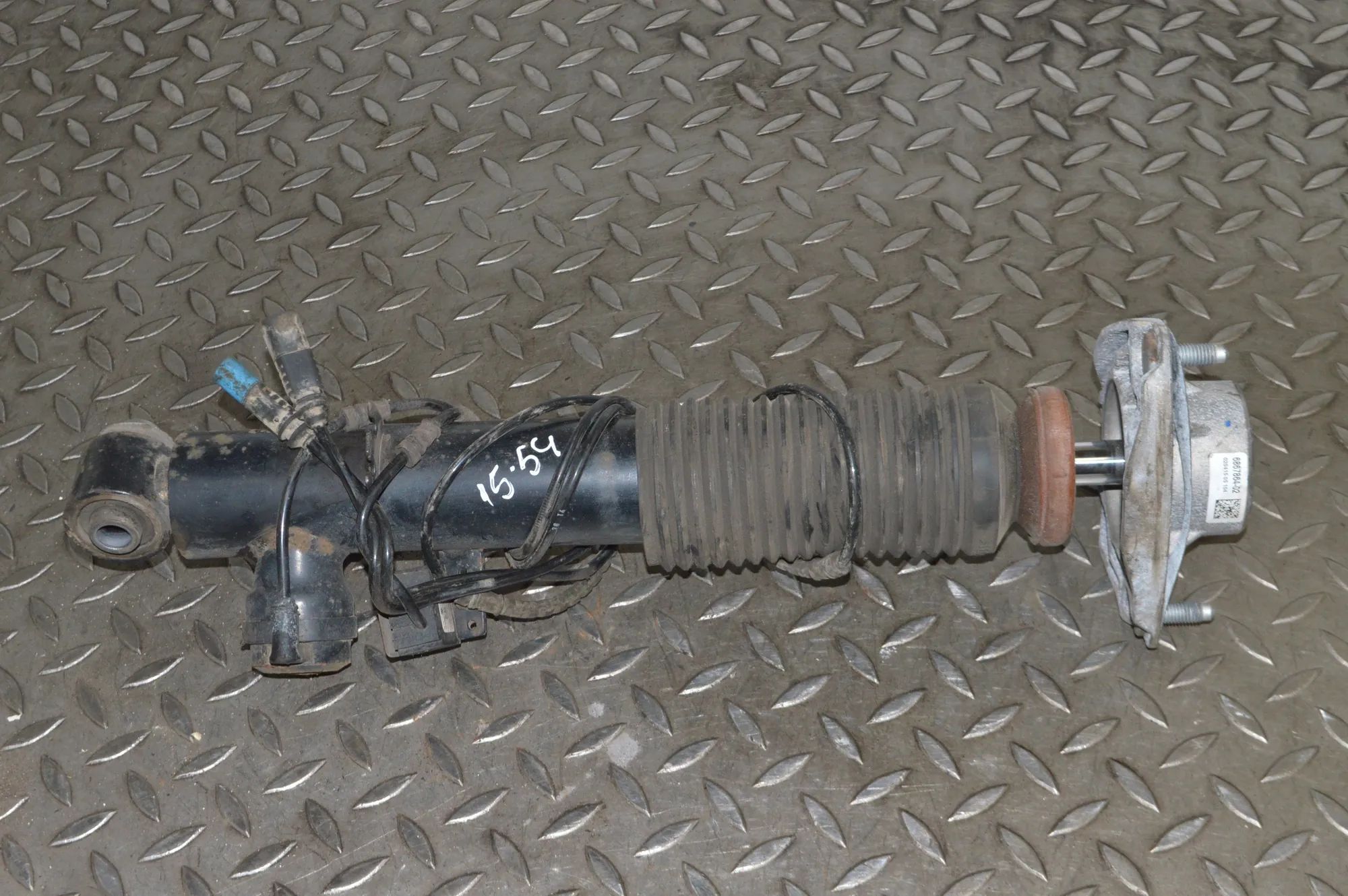 BMW X5 (F15) Shock absorber — rear left Shock absorber — rear left — BMW X5 (F15, F85) ...