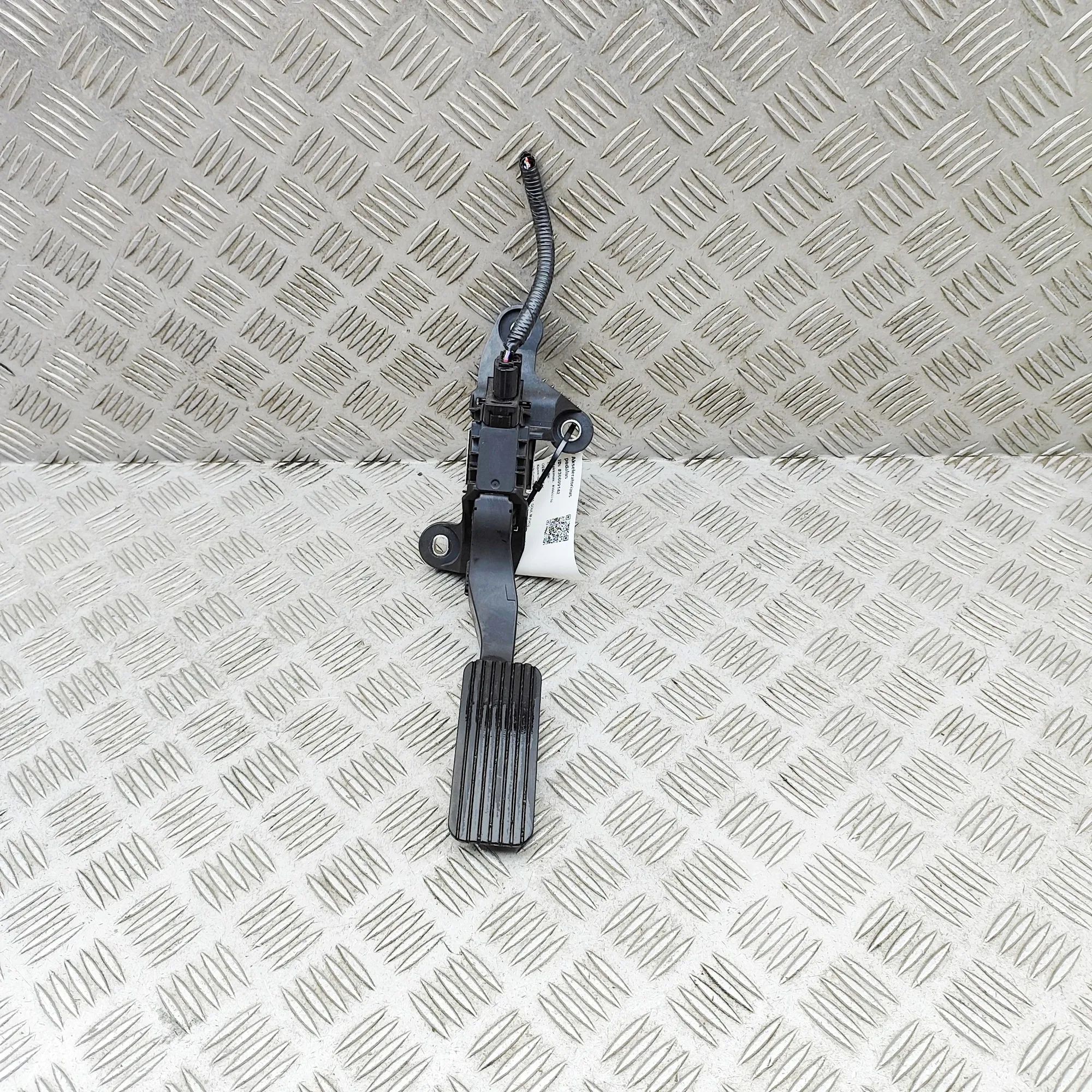 Kia Soul Throttle Pedal Throttle Pedal — KIA SOUL (III SK3) (2019-...) ...