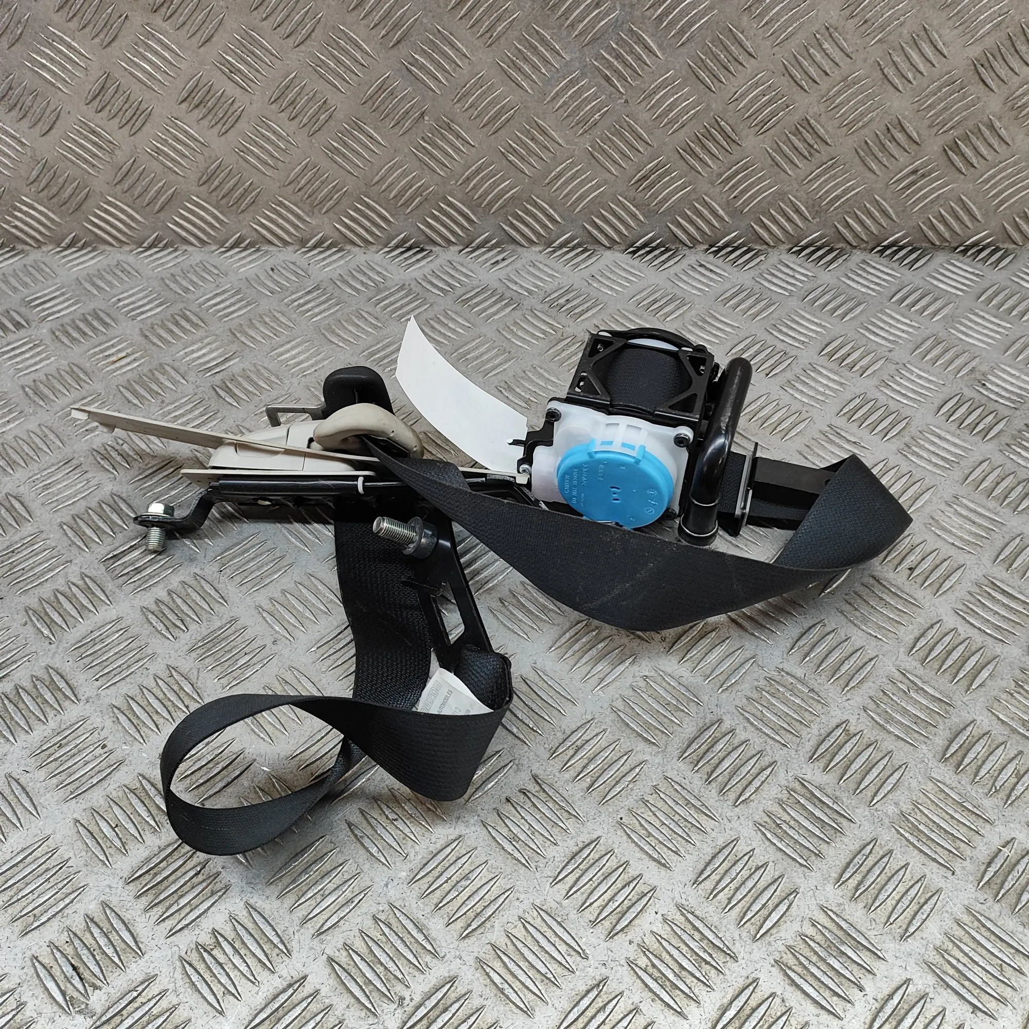 Mazda 5 (CW) Front Right Seatbelt Front Right Seatbelt — MAZDA CX-5 (KE, GH) (201...