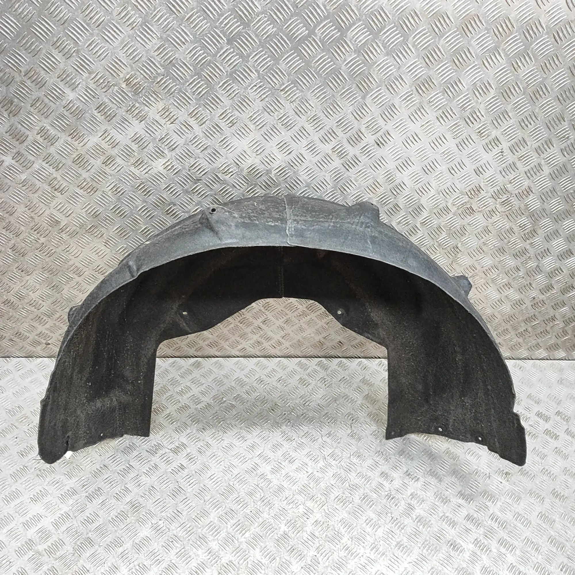BMW X5 (G05) Rear Right Arch Liner Rear Right Arch Liner — BMW X5 (G05) (2018-...)...
