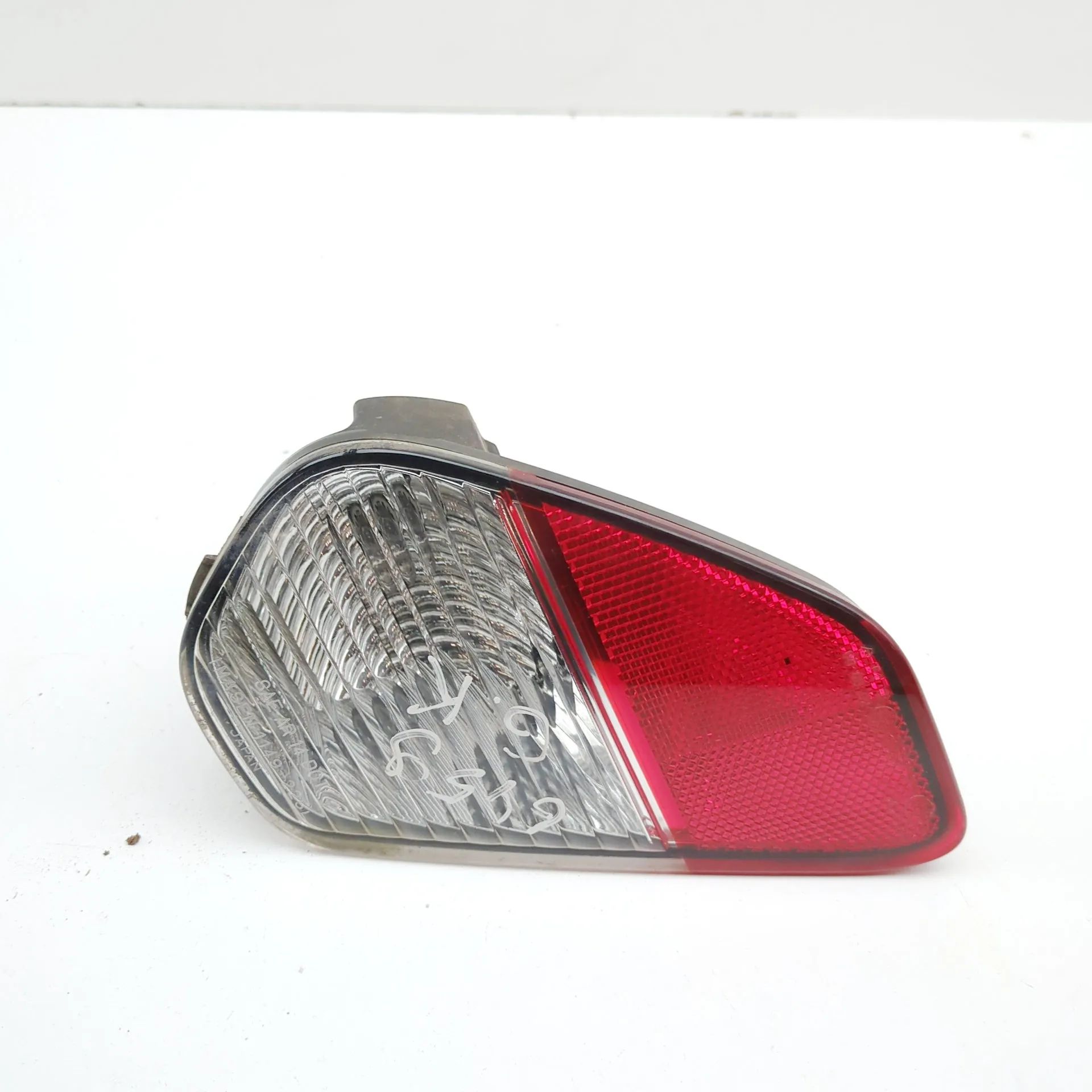 Mitsubishi Outlander Rear Left Fog Light Rear Left Fog Light — MITSUBISHI OUTLANDER (III...