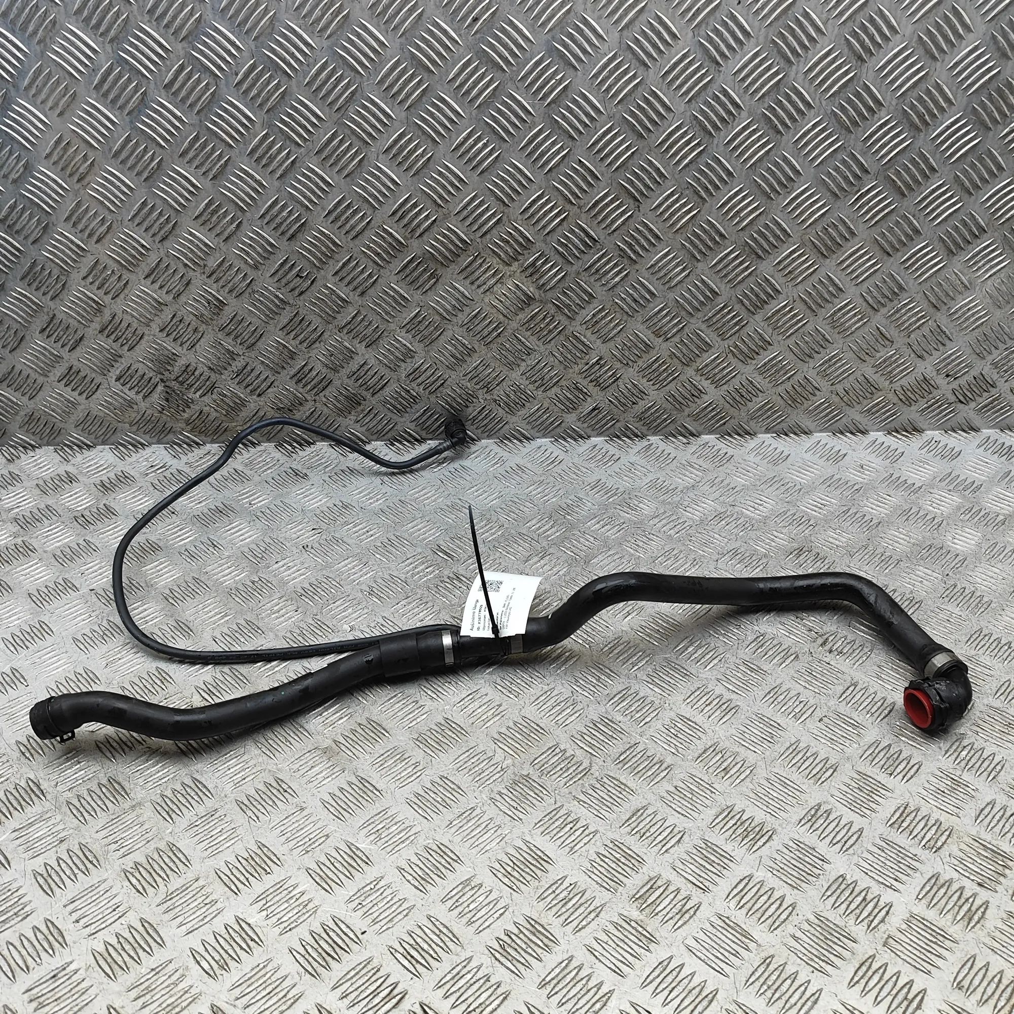 BMW X5 (G05) Шланг системы охлаждения Coolant hose — BMW X5 (G05) (2018-...) — 5A1BD4...