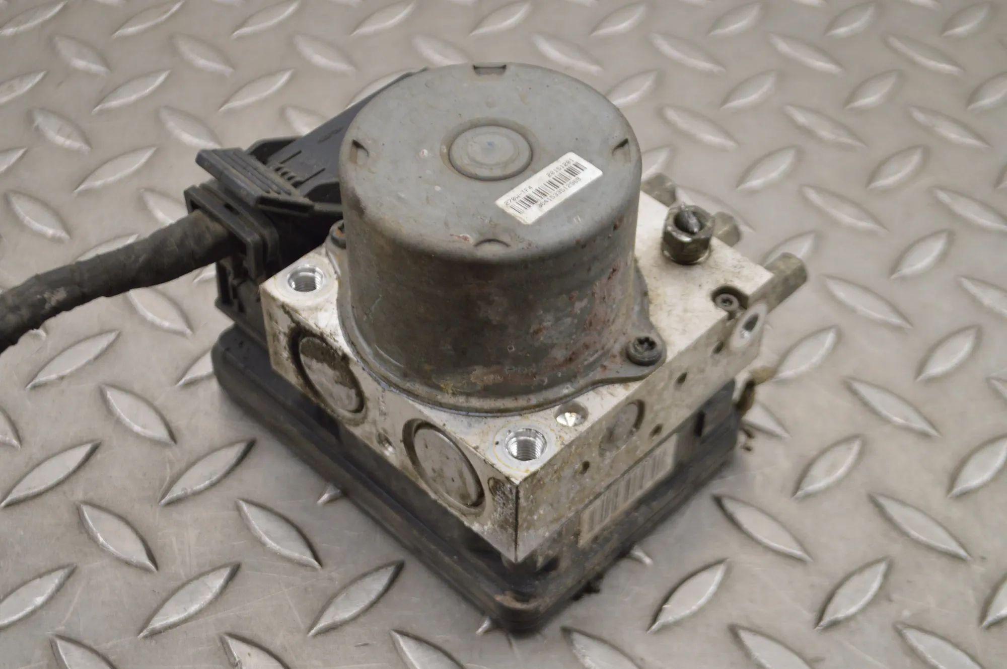 Ssangyong Tivoli, XLV ABS Hydraulipumppu ABS Pump — SSANGYONG TIVOLI (2015-...) — 48920-...