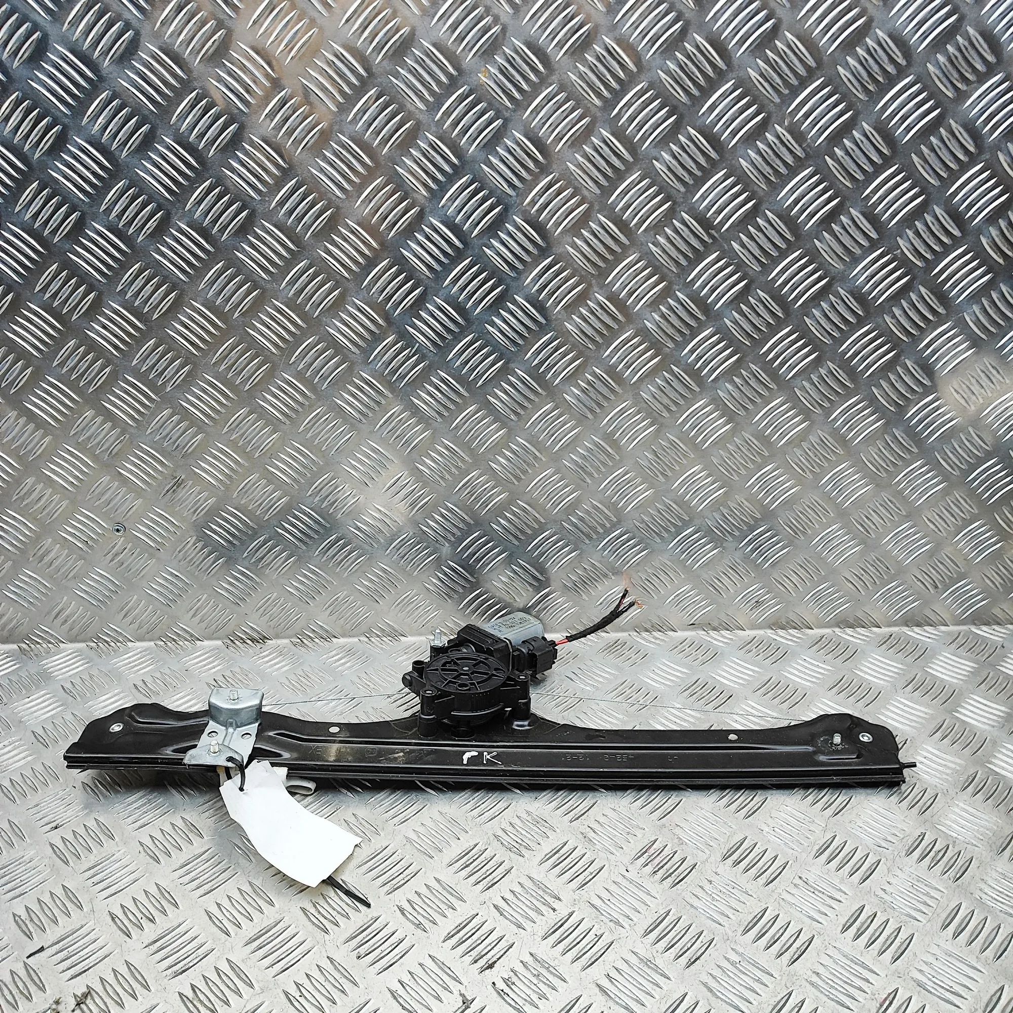 Peugeot Boxer Front Left Door Window Regulator Front Left Door Window Regulator — PEUGEOT BOXE...