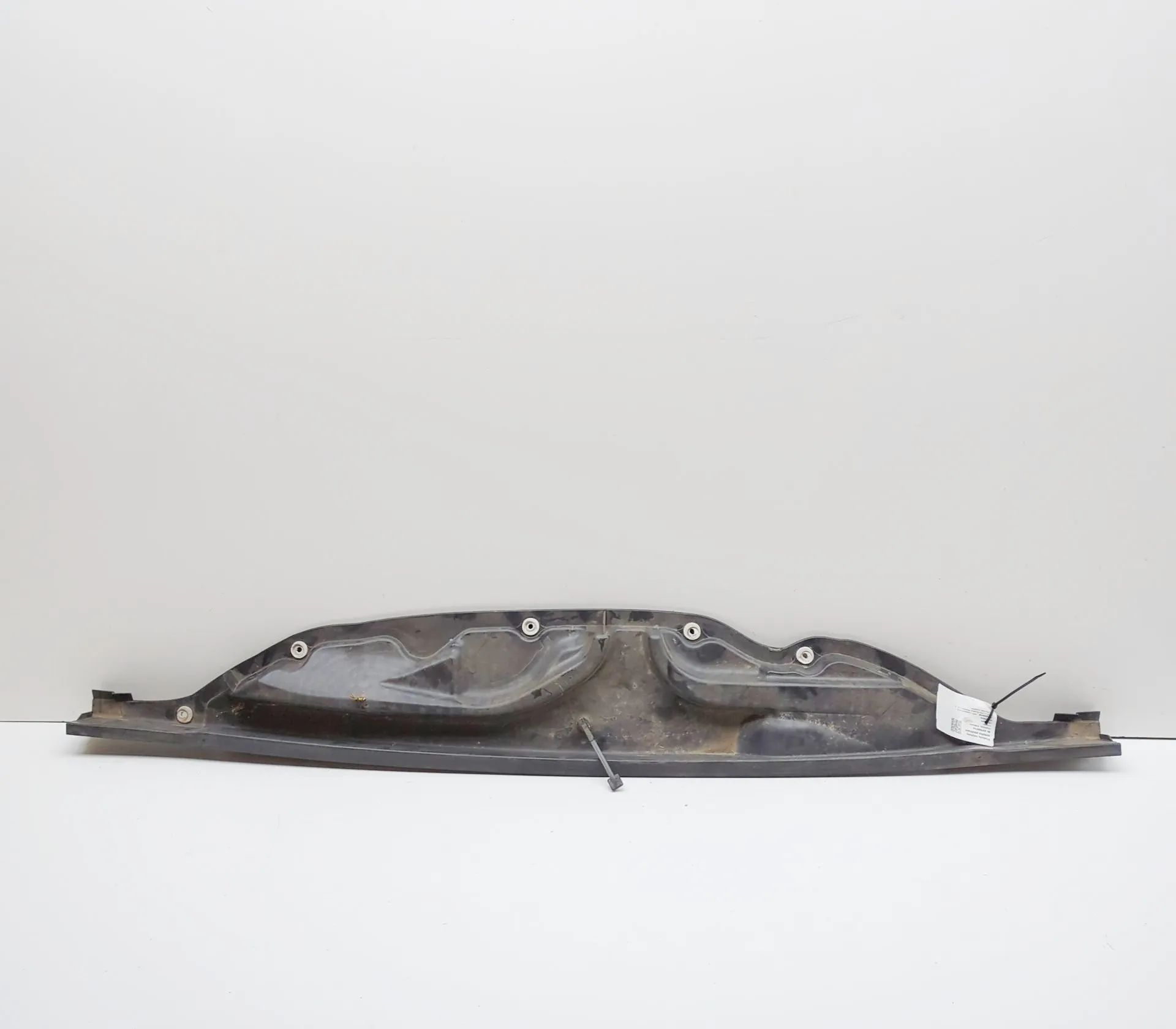 Opel Crossland X Front Wiper Cowl Trim