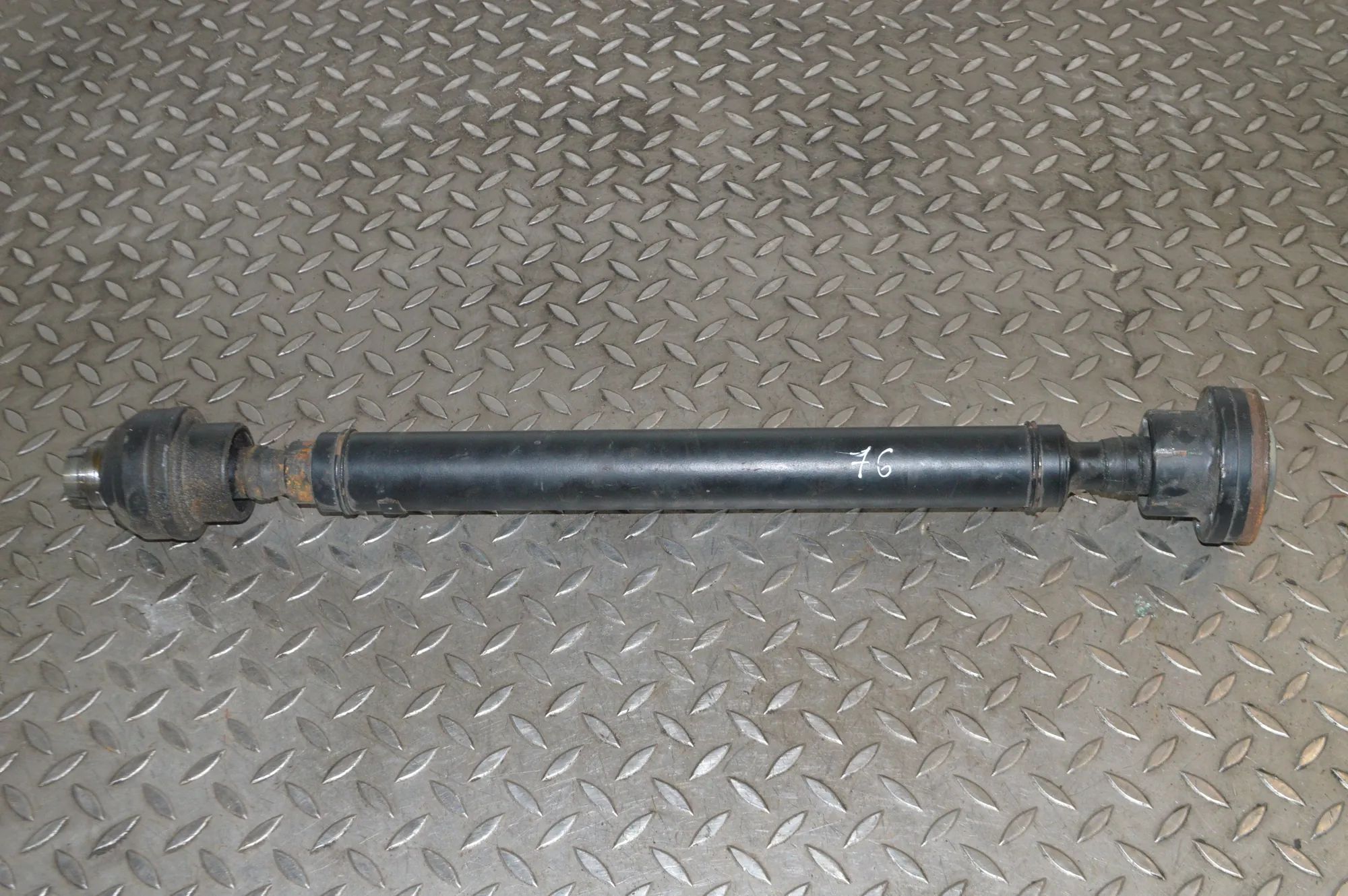 Land Rover Range Rover Sport (L494) Gearbox Short Propshaft Gearbox Short Propshaft — LAND ROVER RANGE ROVE...