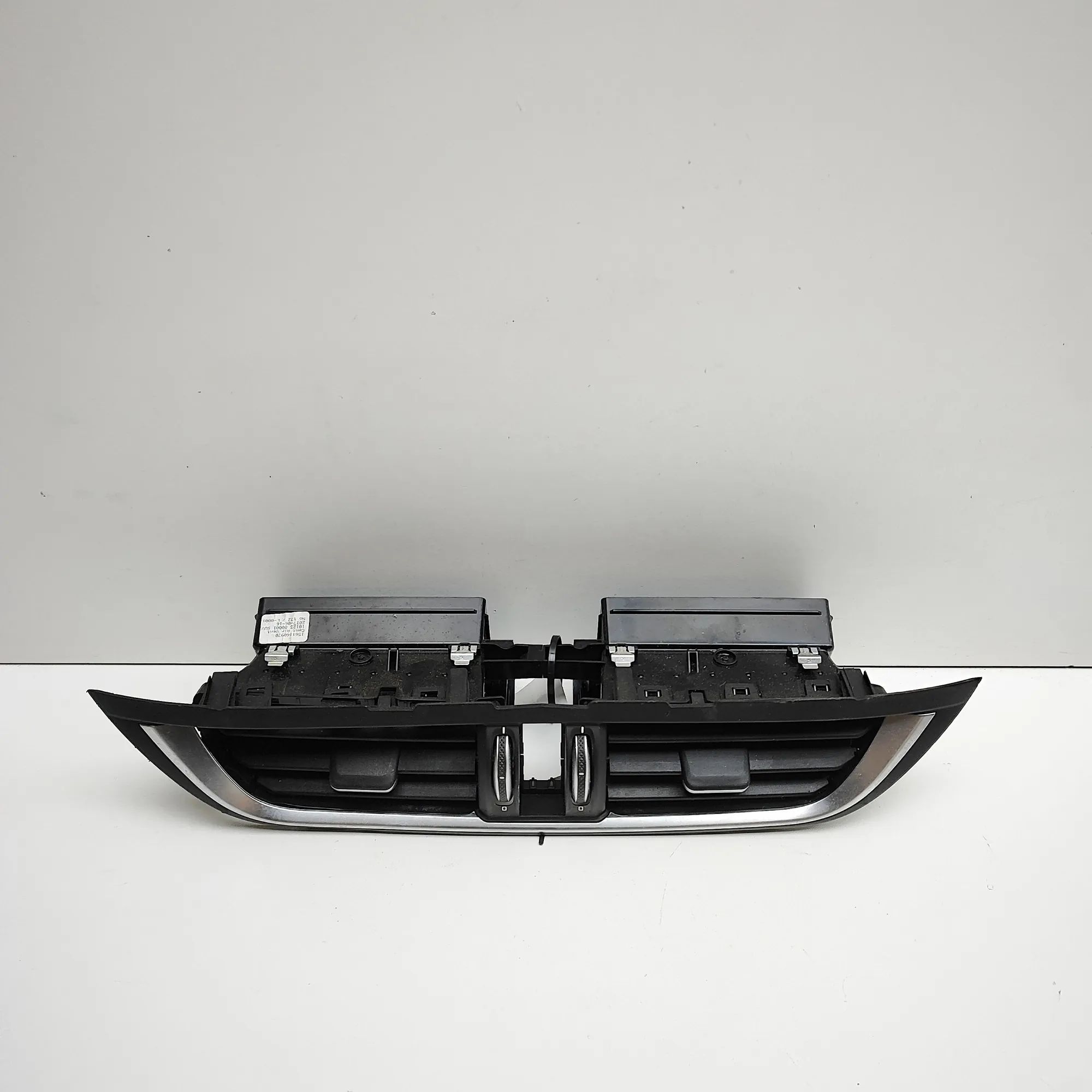 Alfa-Romeo Stelvio Dashboard Air Vents Dashboard Air Vents — ALFA ROMEO STELVIO (949_)...