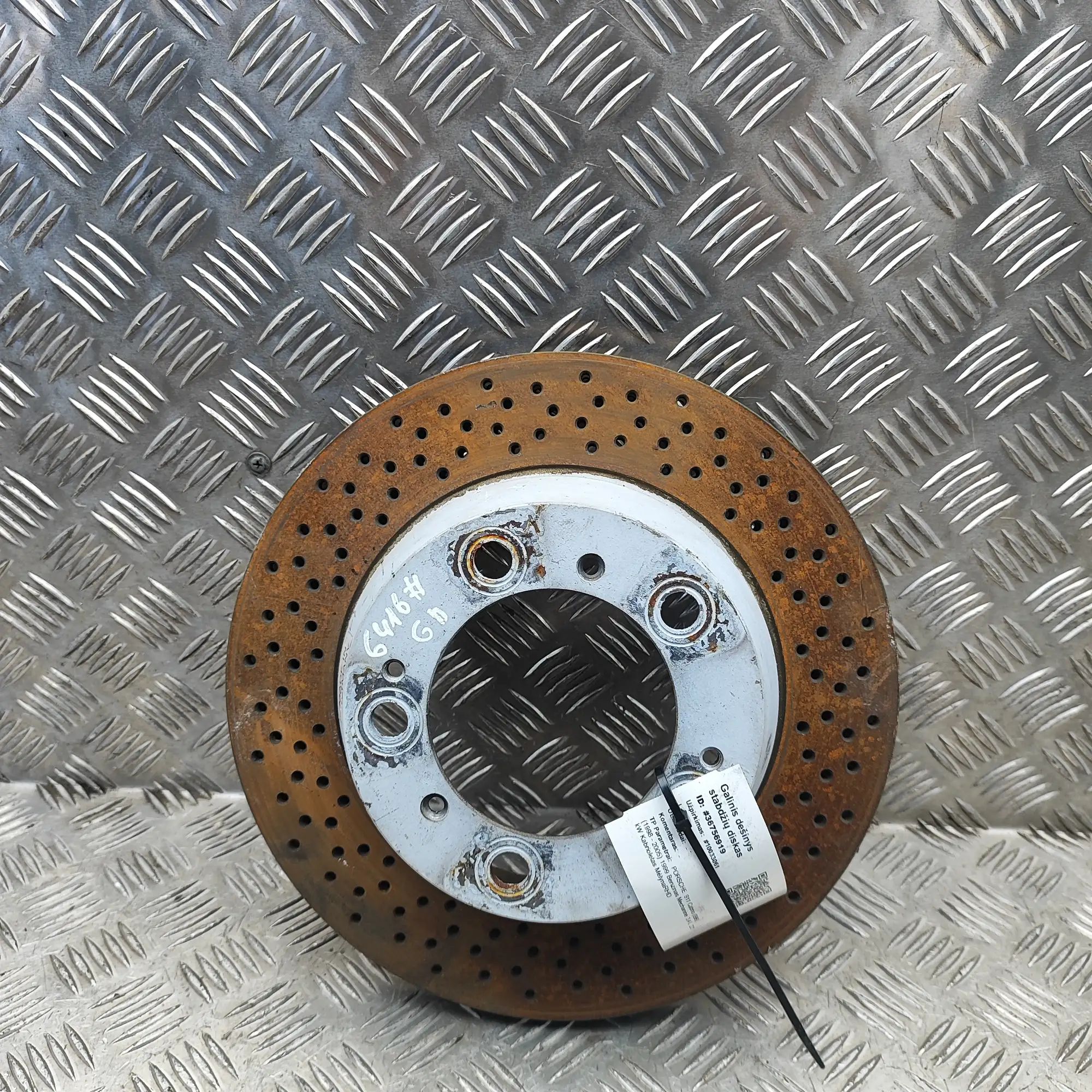 Porsche 911 (996) Rear Right Brake Disc Rear Right Brake Disc — PORSCHE 911 (Cabrio 996...