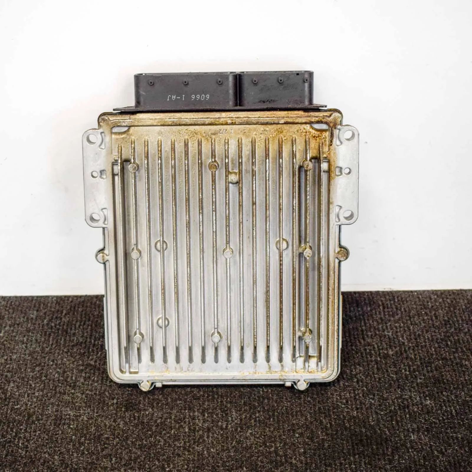 Land Rover Discovery Engine Control Unit Engine Control Unit — LAND ROVER DISCOVERY (IV ...