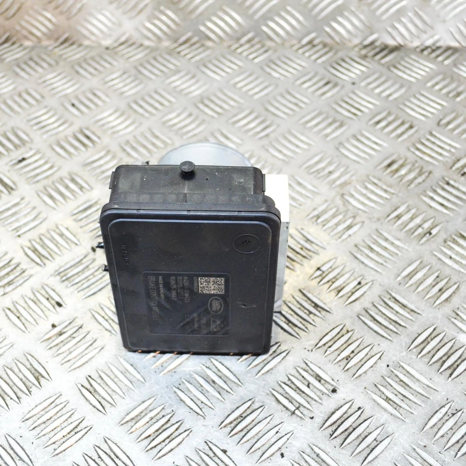 Land Rover Range Rover Evoque ABS pump ABS Pump — LAND ROVER RANGE ROVER EVOQUE (L538)...