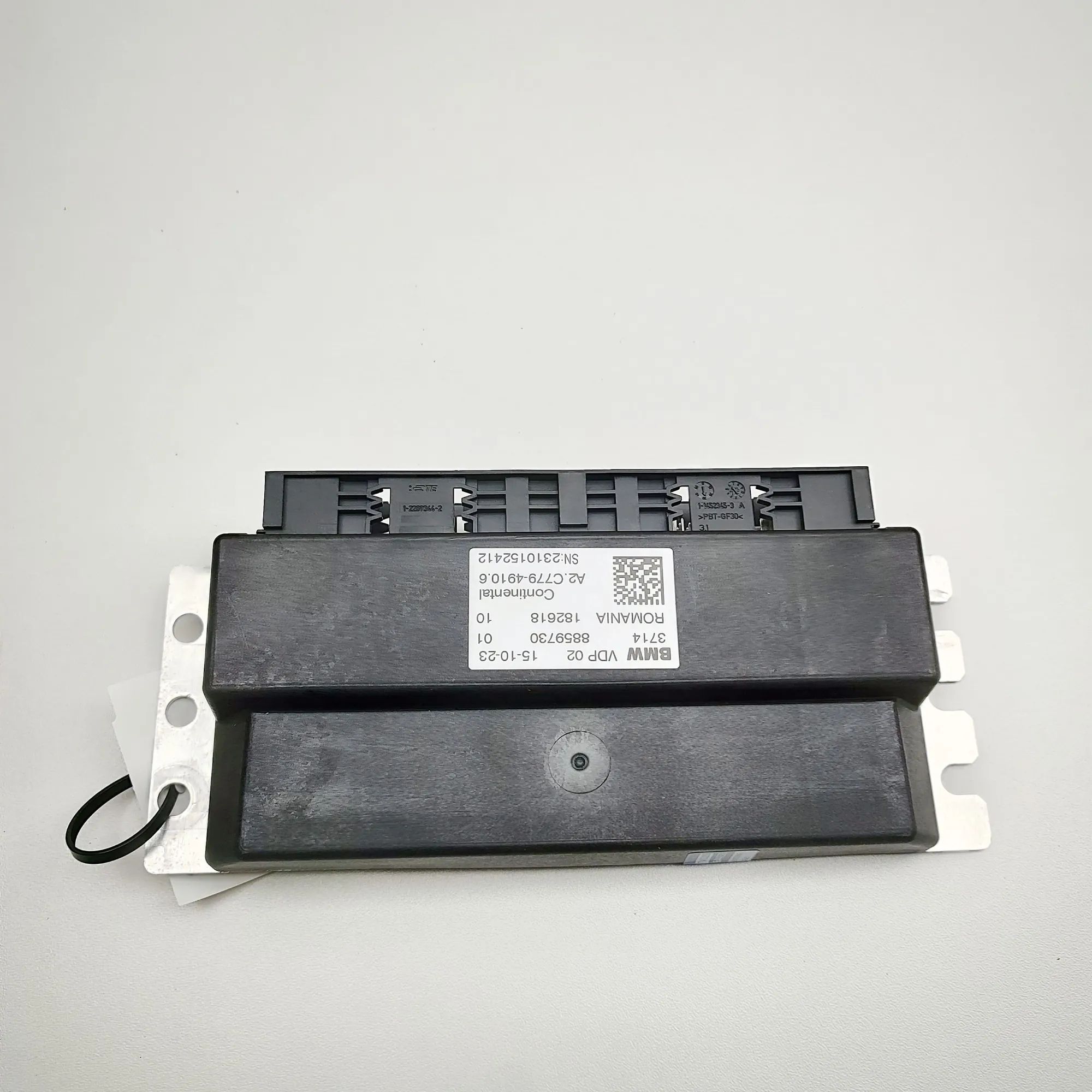 BMW X5 (G05) Air Suspension Control Unit Air Suspension Control Unit — BMW X5 (G05) (201...