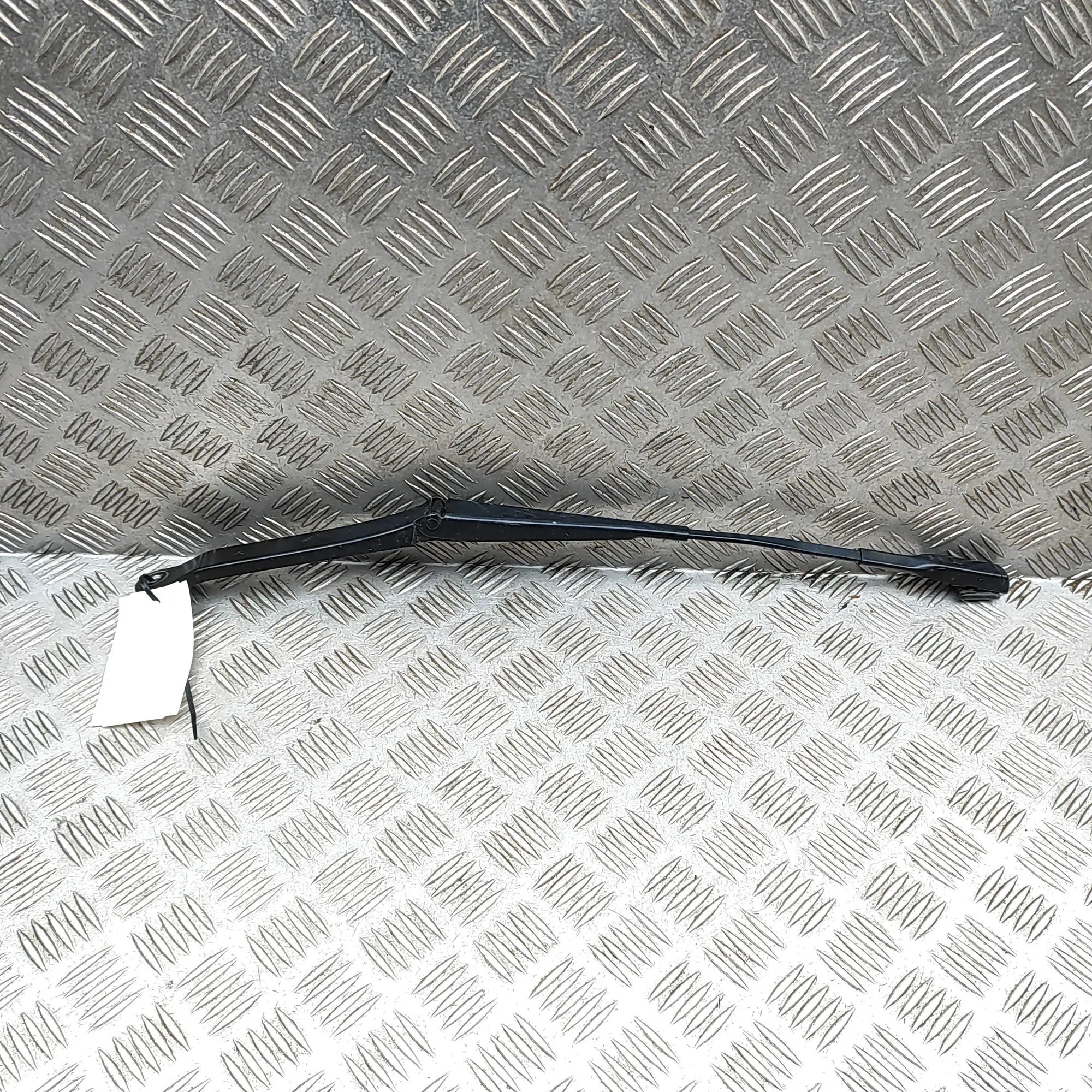Porsche 911 (992) Front Wiper Arms Front Wiper Arms — PORSCHE 911 (992) (2019-...)...