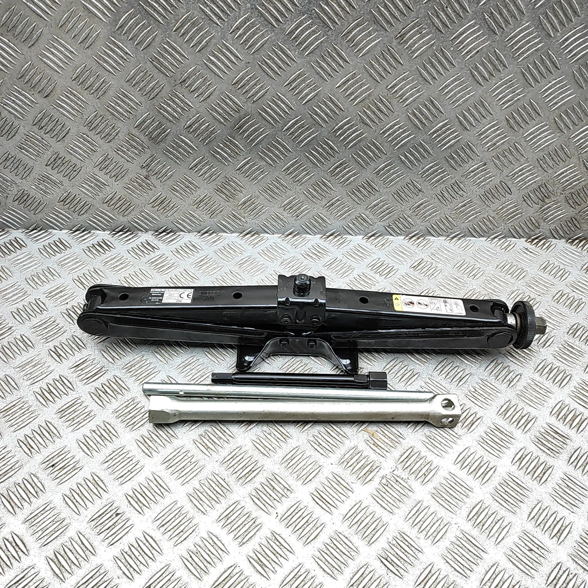 Opel Movano (C) Lift Jack Lift Jack — OPEL MOVANO (C Van U9) (2023-...) —...