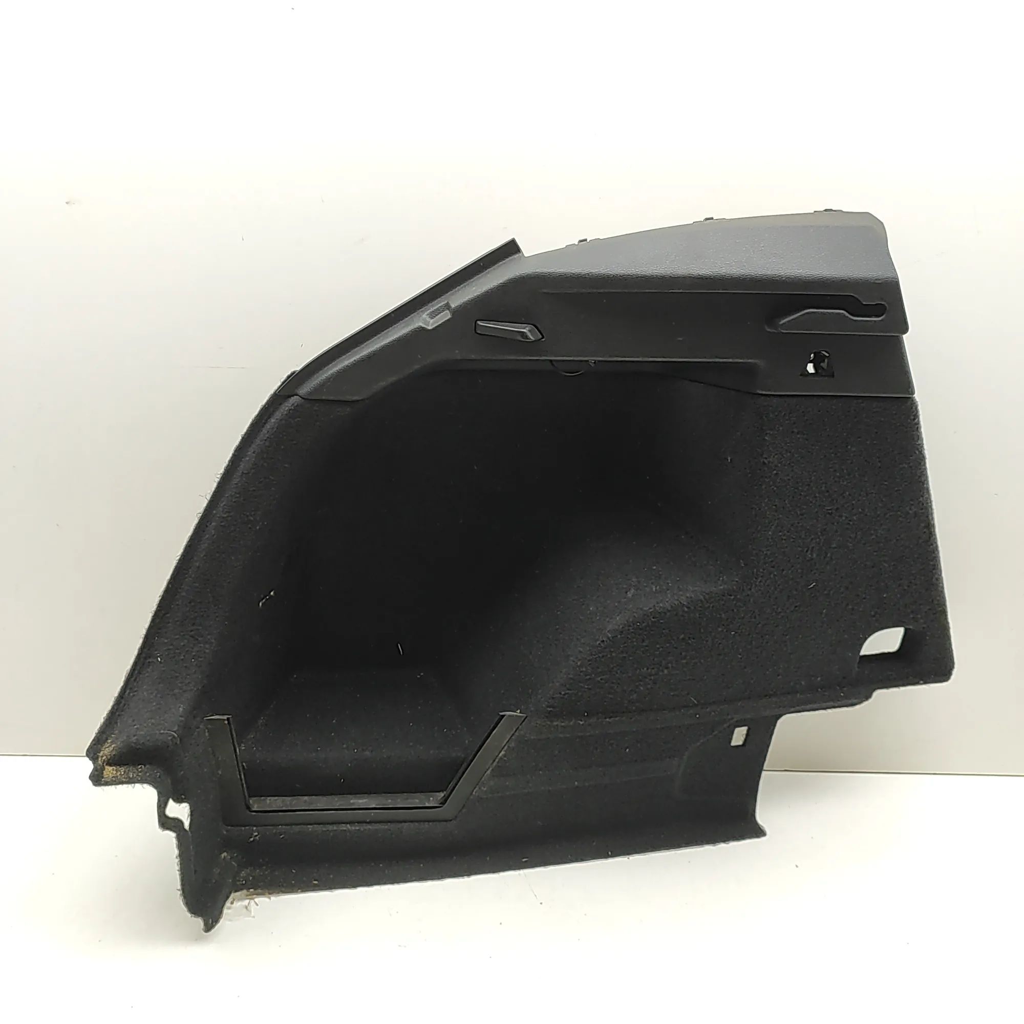 Audi Q3 (F3) Left Side Trunk Trim Left Side Trunk Trim — AUDI Q3 (F3) (2018-...) ...