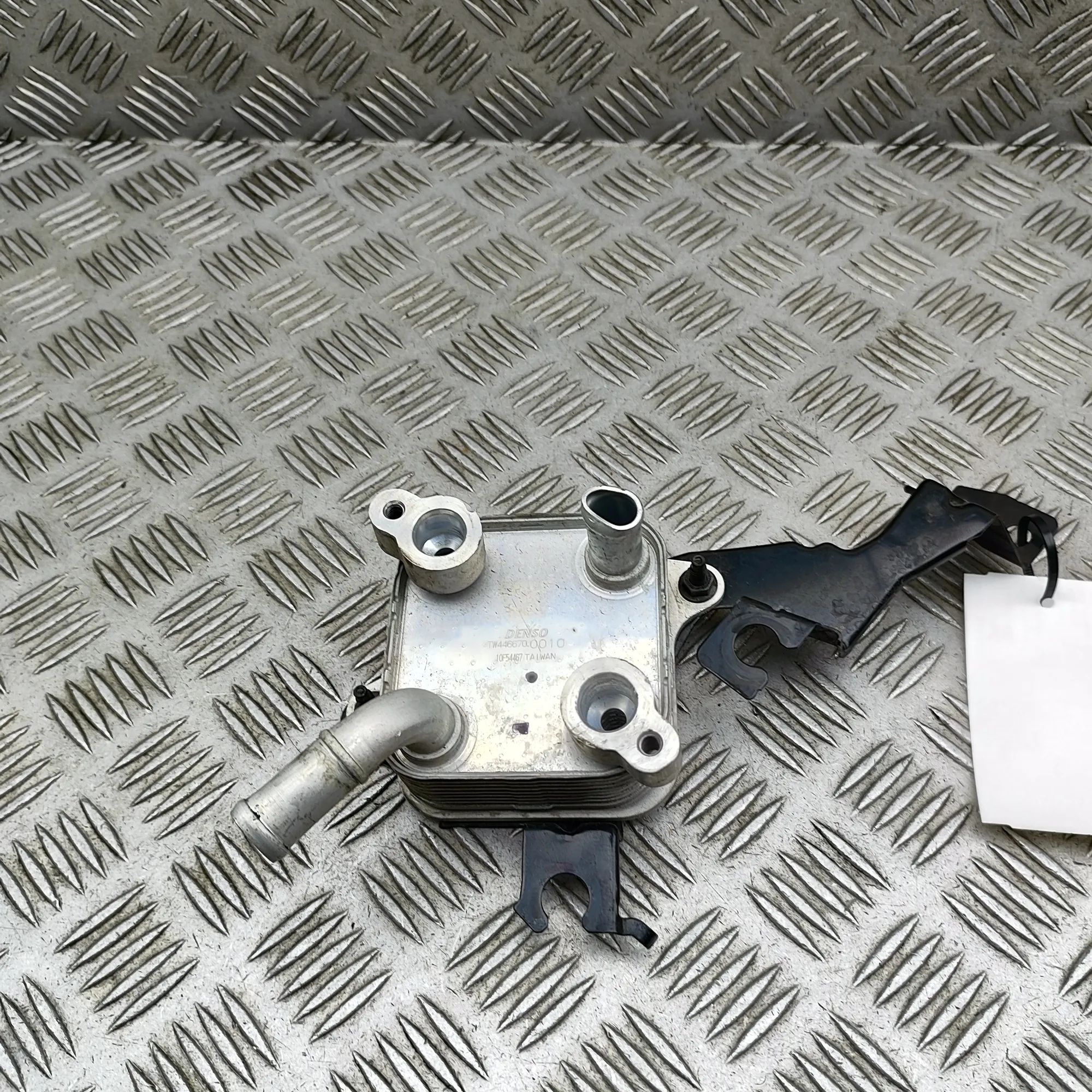 Nissan Ariya Air-conditioning receiver-drier Air-conditioning receiver-drier — NISSAN ARIYA ...