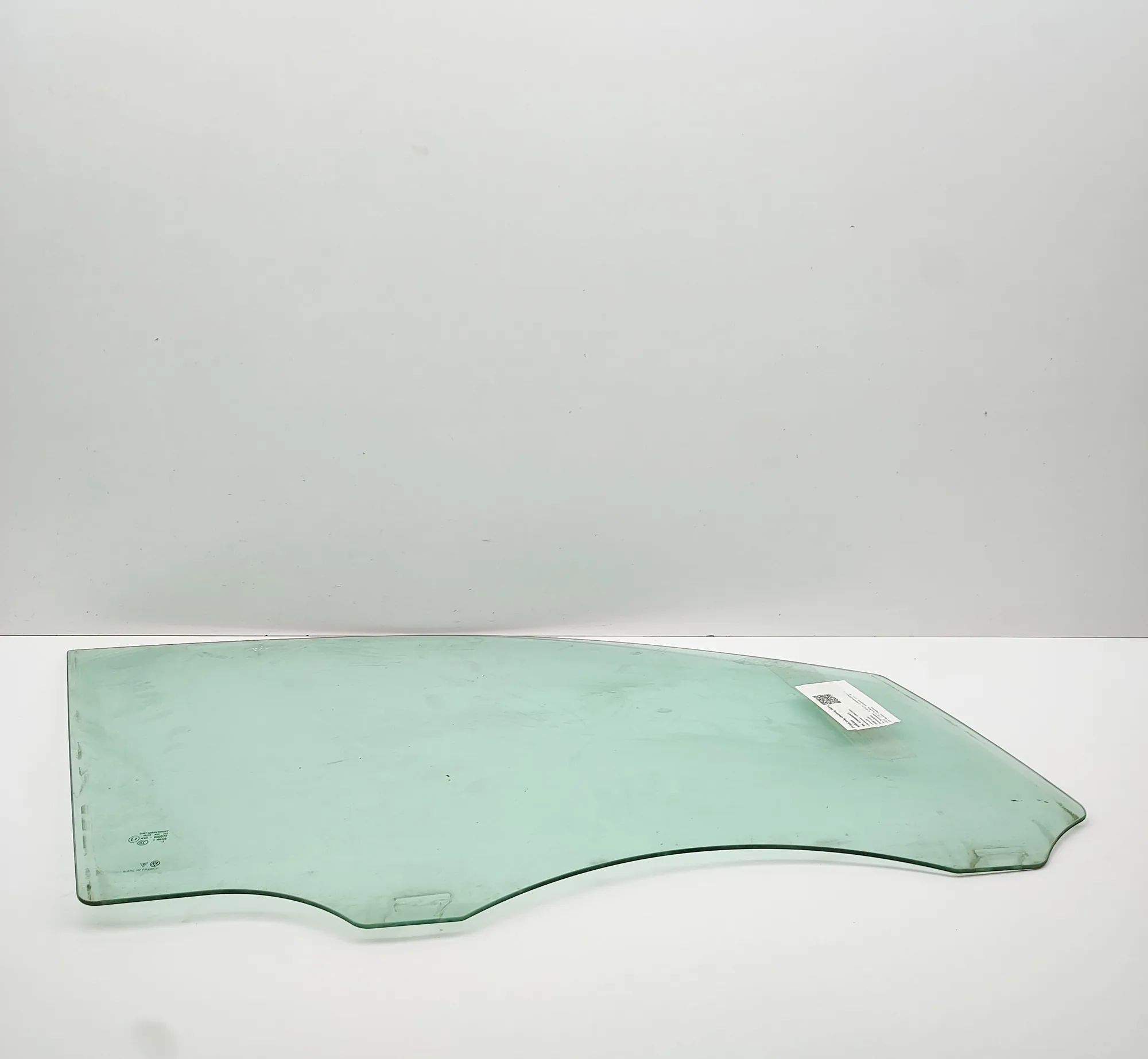 Porsche Cayenne Front Right Door Window Front Right Door Window — PORSCHE CAYENNE (92A)...