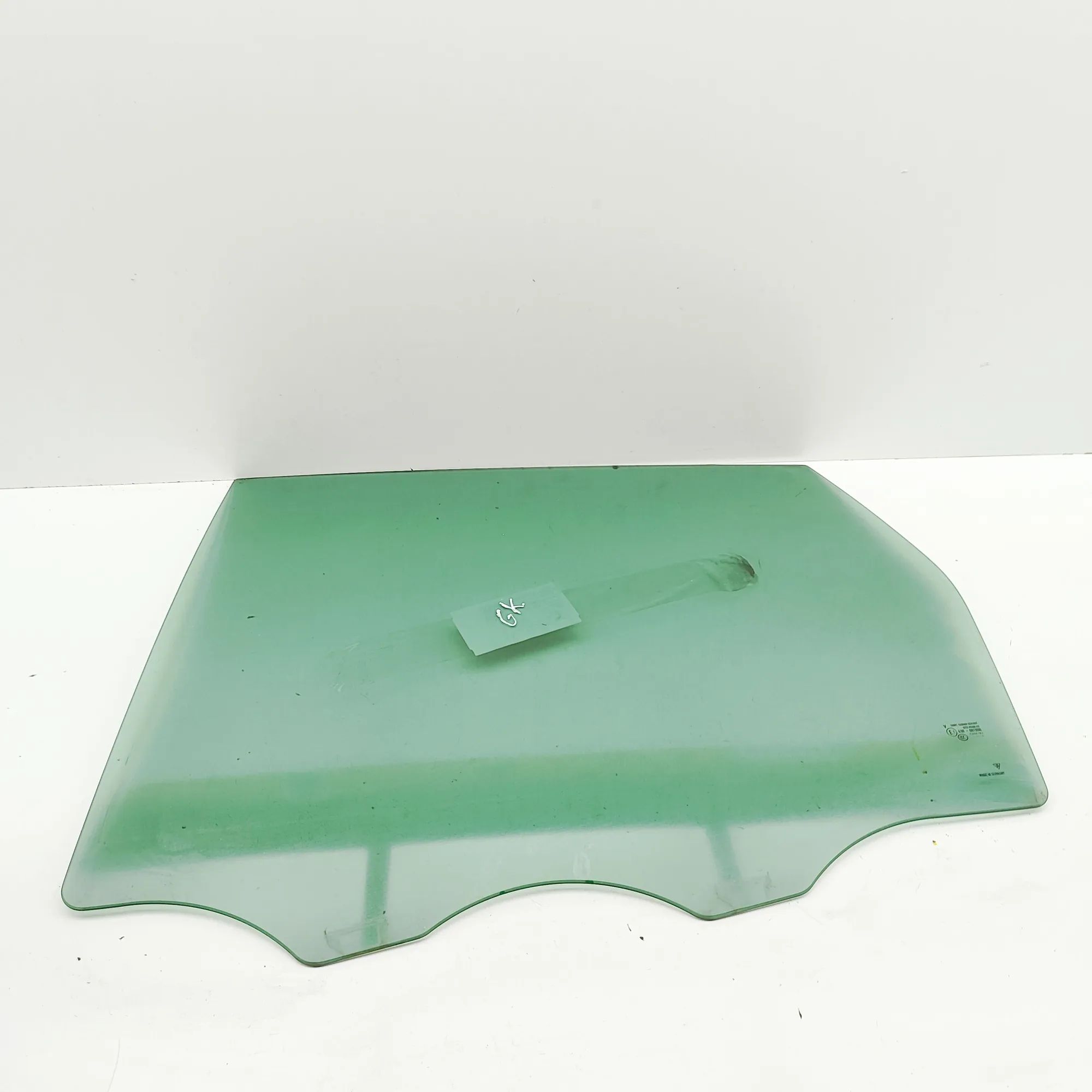 Porsche Cayenne Rear Left Door Window Rear Left Door Window — PORSCHE CAYENNE (92A) (...