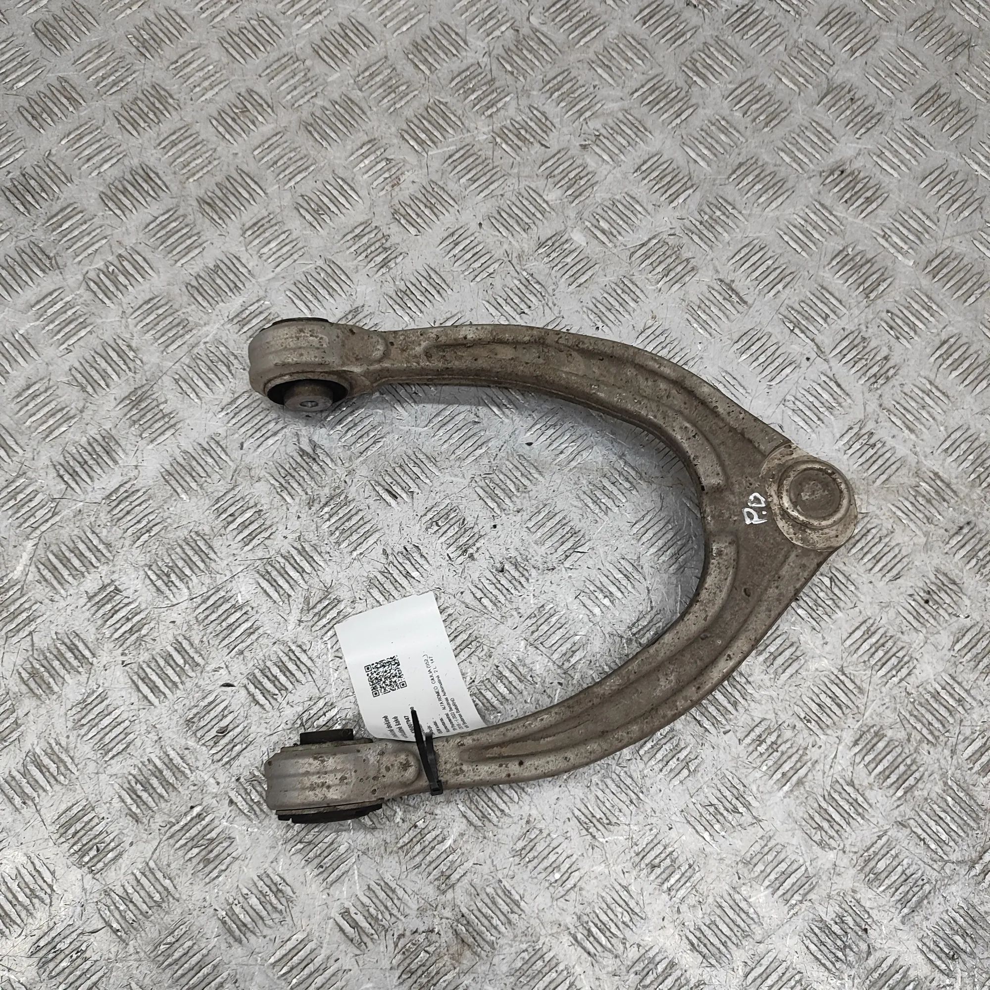 Alfa-Romeo Giulia (952) Front Right Upper Control Arm Front Right Upper Control Arm — ALFA ROMEO GIUL...
