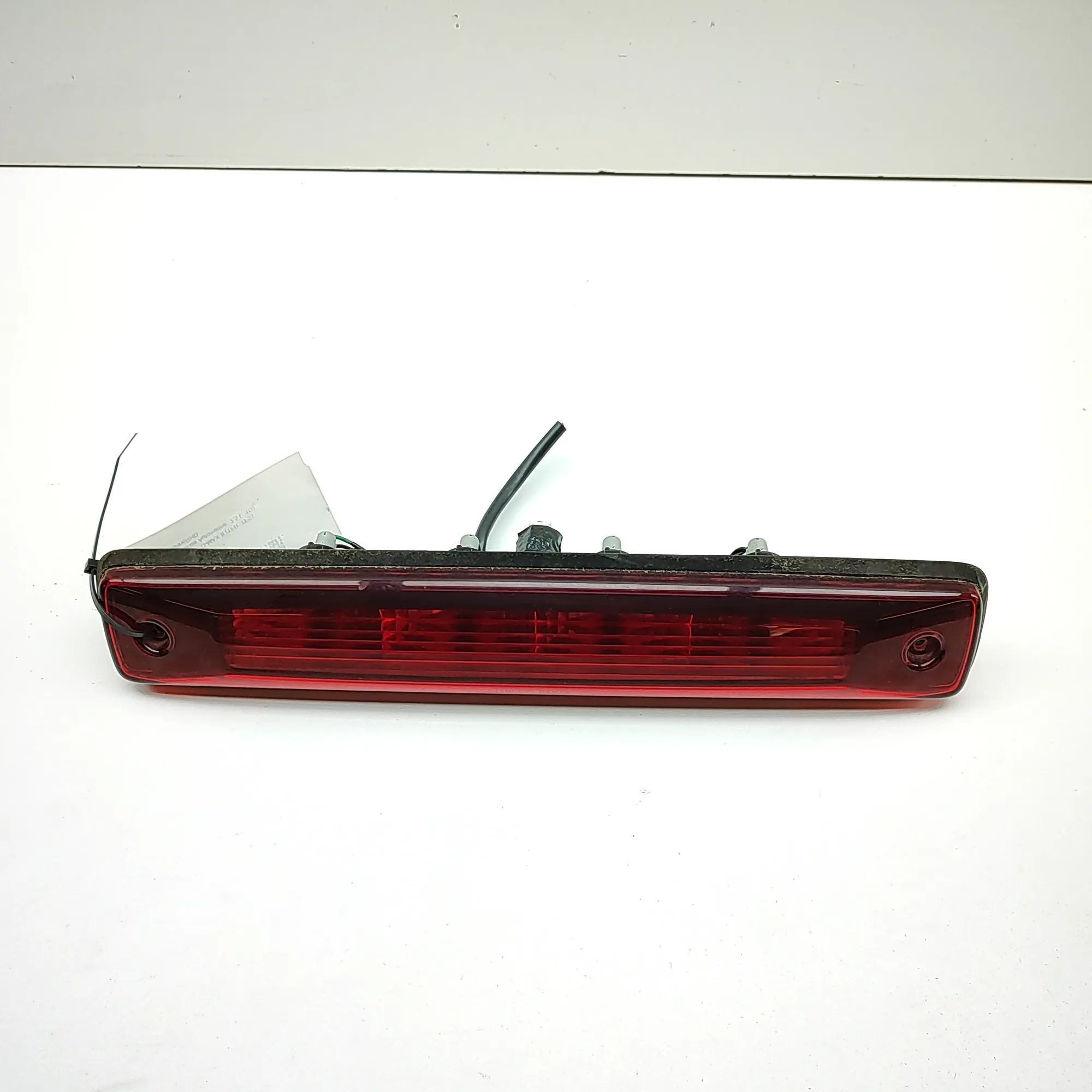 Isuzu D-Max Rear Third Brake Stop Light Rear Third Brake Stop Light — ISUZU D-MAX (II T...