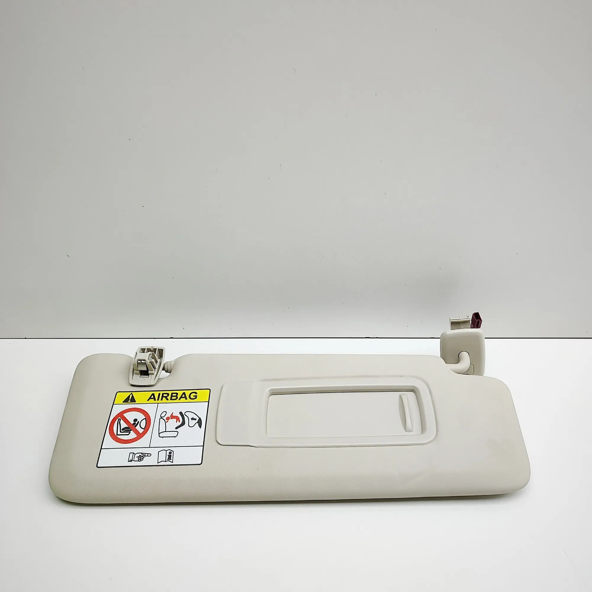 BMW X5 (G05) Sun visor — right Sun visor — right — BMW X5 (G05) (2018-...) — 5...